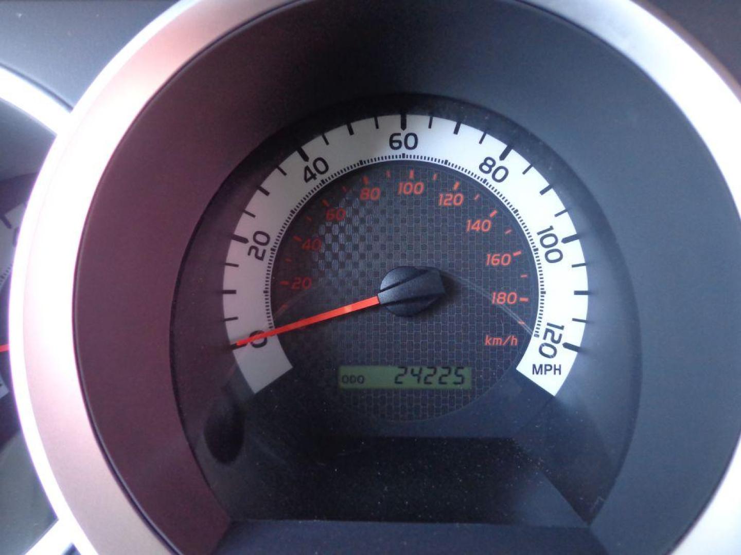 2013 SILVER TOYOTA TACOMA DOUBLE CAB LONG BED (3TMMU4FN5DM) with an 4.0L engine, Automatic transmission, located at 6610 L St., Omaha, NE, 68117, (402) 731-7800, 41.212872, -96.014702 - 1-OWNER, CLEAN CARFAX, SPORT PACKAGE WITH LOW MILEAGE! *****We have found that most customers do the majority of their shopping online before visiting a dealership. For this reason we feel it necessary to have a competitive price on our used vehicles right up front. We spend time researching - Photo#22