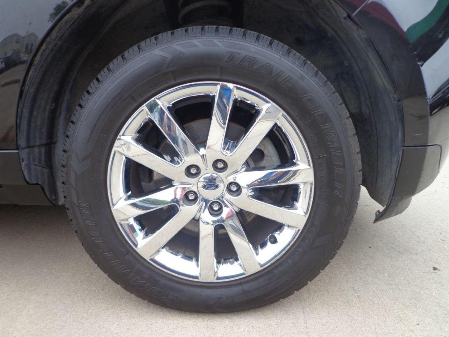 2014 BLACK FORD EDGE LIMITED (2FMDK4KC6EB) with an 3.5L engine, Automatic transmission, located at 6610 L St., Omaha, NE, 68117, (402) 731-7800, 41.212872, -96.014702 - 2-OWNER, CLEAN CARFAX, LOW MILEAGE, PANORAMIC ROOF, NAV, BACKUP CAM AND MUCH MORE! *****We have found that most customers do the majority of their shopping online before visiting a dealership. For this reason we feel it necessary to have a competitive price on our used vehicles right up front. - Photo#8