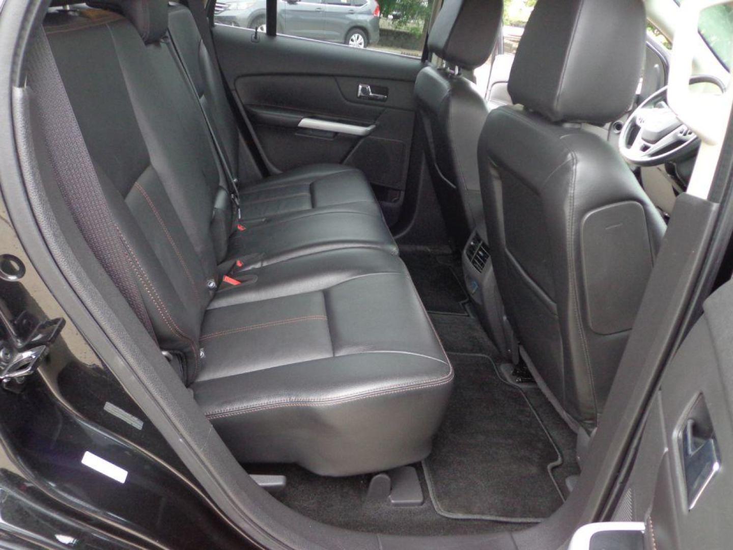 2014 BLACK FORD EDGE LIMITED (2FMDK4KC6EB) with an 3.5L engine, Automatic transmission, located at 6610 L St., Omaha, NE, 68117, (402) 731-7800, 41.212872, -96.014702 - 2-OWNER, CLEAN CARFAX, LOW MILEAGE, PANORAMIC ROOF, NAV, BACKUP CAM AND MUCH MORE! *****We have found that most customers do the majority of their shopping online before visiting a dealership. For this reason we feel it necessary to have a competitive price on our used vehicles right up front. - Photo#18