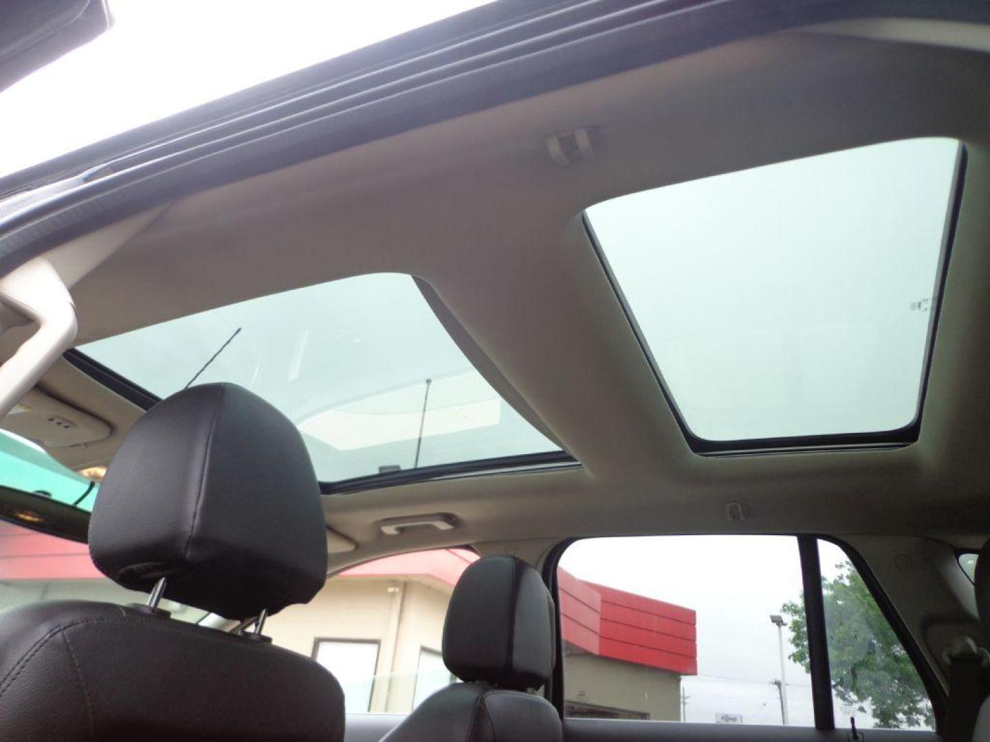 2014 BLACK FORD EDGE LIMITED (2FMDK4KC6EB) with an 3.5L engine, Automatic transmission, located at 6610 L St., Omaha, NE, 68117, (402) 731-7800, 41.212872, -96.014702 - 2-OWNER, CLEAN CARFAX, LOW MILEAGE, PANORAMIC ROOF, NAV, BACKUP CAM AND MUCH MORE! *****We have found that most customers do the majority of their shopping online before visiting a dealership. For this reason we feel it necessary to have a competitive price on our used vehicles right up front. - Photo#20