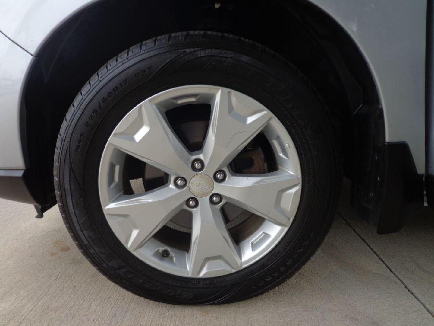 2015 SILVER SUBARU FORESTER 2.5I PREMIUM (JF2SJADC1FH) with an 2.5L engine, Automatic transmission, located at 6610 L St., Omaha, NE, 68117, (402) 731-7800, 41.212872, -96.014702 - 2-OWNER, CLEAN CARFAX, LOW MILEAGE, SUNROOF, BACKUP CAM AND HEATED SEATS!***** We have found that most customers do the majority of their shopping online before visiting a dealership. For this reason we feel it necessary to have a competitive price on our used vehicles right up front. We spen - Photo#7