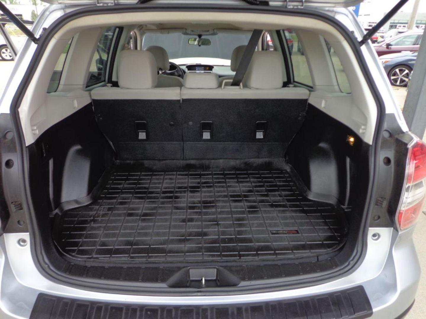 2015 SILVER SUBARU FORESTER 2.5I PREMIUM (JF2SJADC1FH) with an 2.5L engine, Automatic transmission, located at 6610 L St., Omaha, NE, 68117, (402) 731-7800, 41.212872, -96.014702 - 2-OWNER, CLEAN CARFAX, LOW MILEAGE, SUNROOF, BACKUP CAM AND HEATED SEATS!***** We have found that most customers do the majority of their shopping online before visiting a dealership. For this reason we feel it necessary to have a competitive price on our used vehicles right up front. We spen - Photo#16