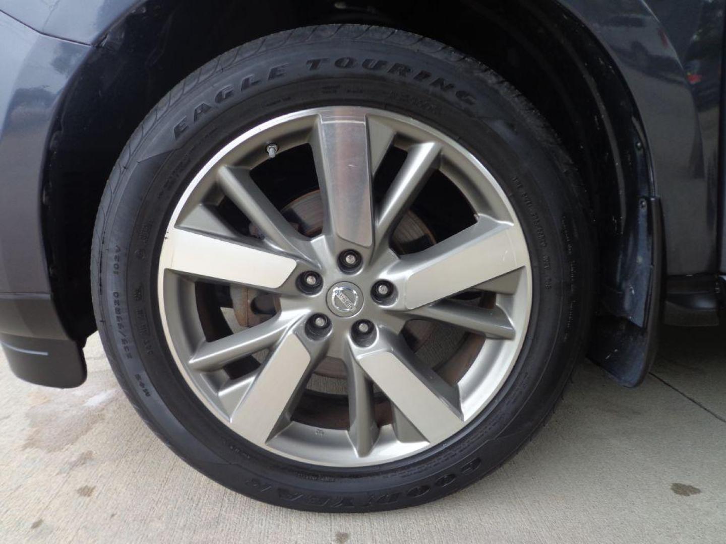 2014 GRAY NISSAN PATHFINDER PLATINUM (5N1AR2MMXEC) with an 3.5L engine, Continuously Variable transmission, located at 6610 L St., Omaha, NE, 68117, (402) 731-7800, 41.212872, -96.014702 - 1-OWNER, CLEAN CARFAX, LOW MILEAGE, DUAL SUNROOF, NAV, BACKUP CAM, HEATED/COOLED SEATS, REAR ENTERTAINMENT, NEWER TIRES AND MUCH MORE! *****We have found that most customers do the majority of their shopping online before visiting a dealership. For this reason we feel it necessary to have a co - Photo#7