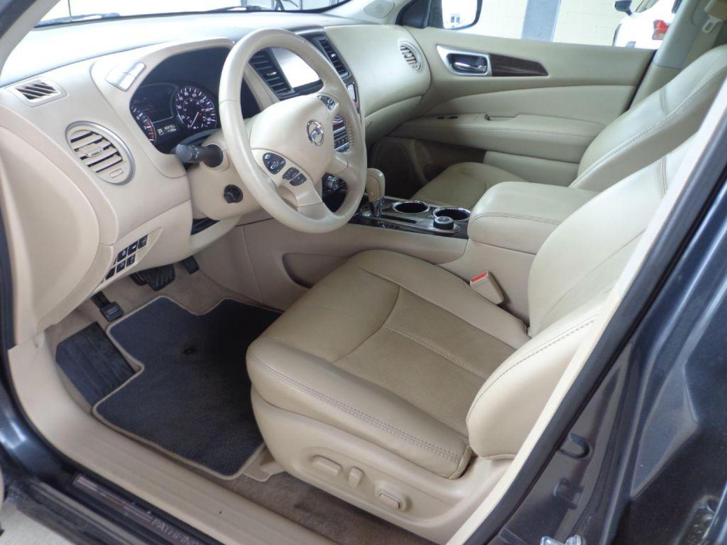 2014 GRAY NISSAN PATHFINDER PLATINUM (5N1AR2MMXEC) with an 3.5L engine, Continuously Variable transmission, located at 6610 L St., Omaha, NE, 68117, (402) 731-7800, 41.212872, -96.014702 - 1-OWNER, CLEAN CARFAX, LOW MILEAGE, DUAL SUNROOF, NAV, BACKUP CAM, HEATED/COOLED SEATS, REAR ENTERTAINMENT, NEWER TIRES AND MUCH MORE! *****We have found that most customers do the majority of their shopping online before visiting a dealership. For this reason we feel it necessary to have a co - Photo#14
