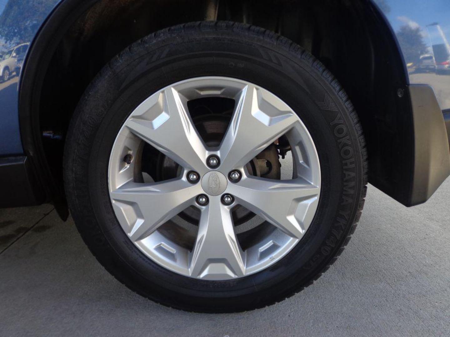 2014 BLUE SUBARU FORESTER 2.5I PREMIUM (JF2SJAEC5EH) with an 2.5L engine, Continuously Variable transmission, located at 6610 L St., Omaha, NE, 68117, (402) 731-7800, 41.212872, -96.014702 - SHARP LOW MILE RUST-FREE PREMIUM WITH LOW MILEAGE, PANORAMIC ROOF AND NEWER TIRES! *****We have found that most customers do the majority of their shopping online before visiting a dealership. For this reason we feel it necessary to have a competitive price on our used vehicles right up front. - Photo#10