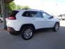 2015 WHITE JEEP CHEROKEE LIMITED (1C4PJMDS8FW) with an 3.2L engine, Automatic transmission, located at 6610 L St., Omaha, NE, 68117, (402) 731-7800, 41.212872, -96.014702 - LIMITED WITH LOW MILEAGE, A CLEAN CARFAX, PANORAMIC ROOF, NAV, BACKUP CAM, NEWER TIRES AND MUCH MORE! *****We have found that most customers do the majority of their shopping online before visiting a dealership. For this reason we feel it necessary to have a competitive price on our used vehi - Photo#3