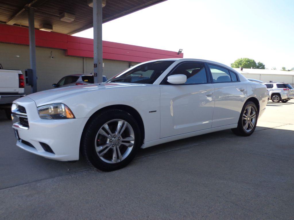 photo of 2014 DODGE CHARGER R/T
