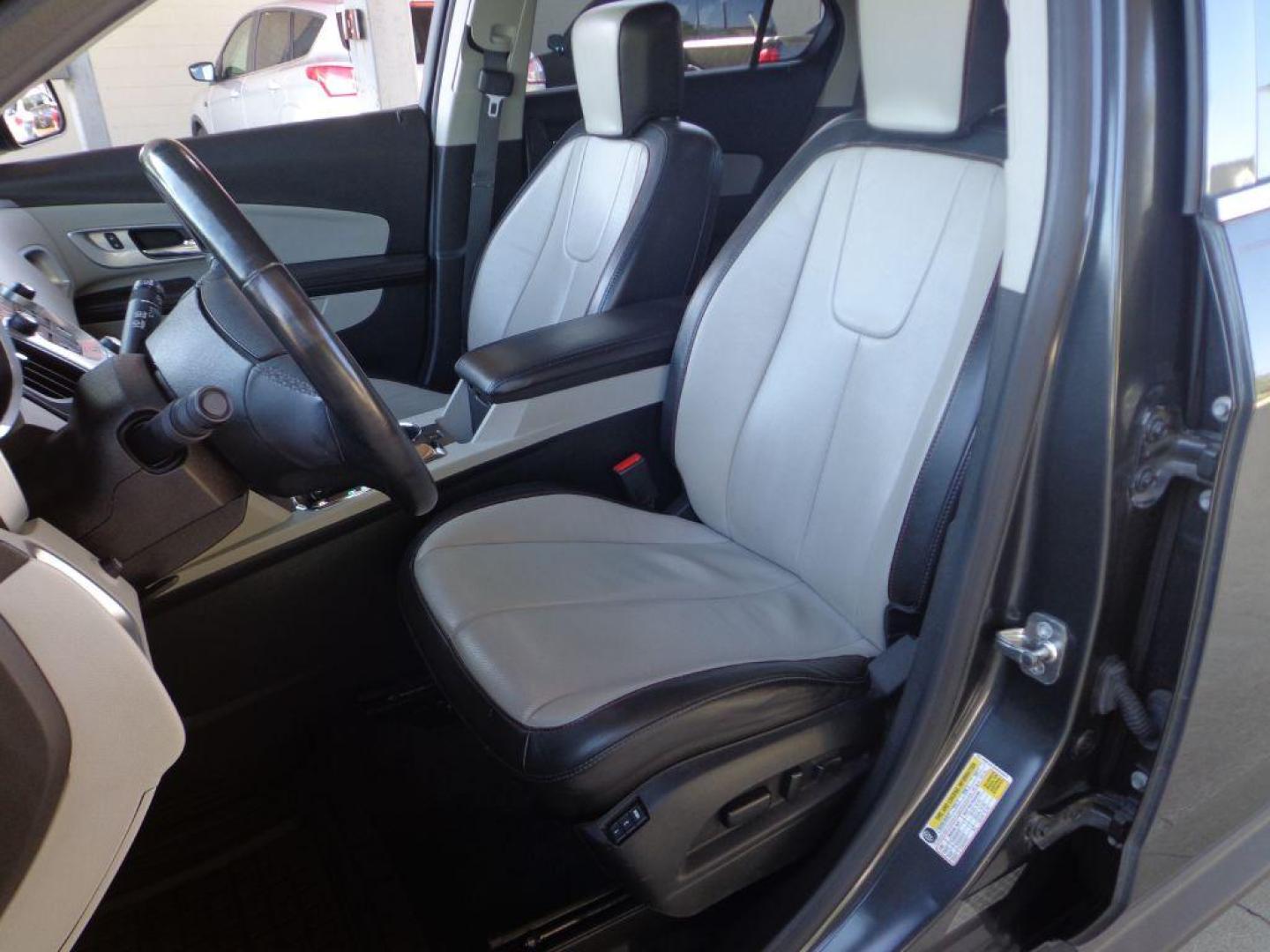 2017 GRAY CHEVROLET EQUINOX PREMIER (2GNFLGE33H6) with an 3.6L engine, Automatic transmission, located at 6610 L St., Omaha, NE, 68117, (402) 731-7800, 41.212872, -96.014702 - THIS VEHICLE HAS A CLEAN TITLE WITH A FREE CARFAX PROVIDED! SHARP LOW MILE PREMIER MODEL WITH A CLEAN CARFAX, HEATED LEATHER, SUNROOF, BLIND SPOT ASSIST, PREMIUM AUDIO AND NEWER TIRES! *****We have found that most customers do the majority of their shopping online before visiting a dealership. - Photo#13