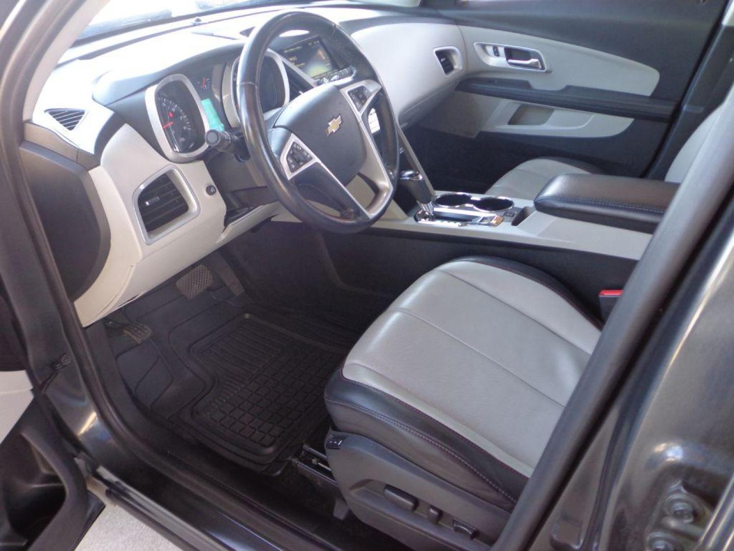 2017 GRAY CHEVROLET EQUINOX PREMIER (2GNFLGE33H6) with an 3.6L engine, Automatic transmission, located at 6610 L St., Omaha, NE, 68117, (402) 731-7800, 41.212872, -96.014702 - THIS VEHICLE HAS A CLEAN TITLE WITH A FREE CARFAX PROVIDED! SHARP LOW MILE PREMIER MODEL WITH A CLEAN CARFAX, HEATED LEATHER, SUNROOF, BLIND SPOT ASSIST, PREMIUM AUDIO AND NEWER TIRES! *****We have found that most customers do the majority of their shopping online before visiting a dealership. - Photo#14