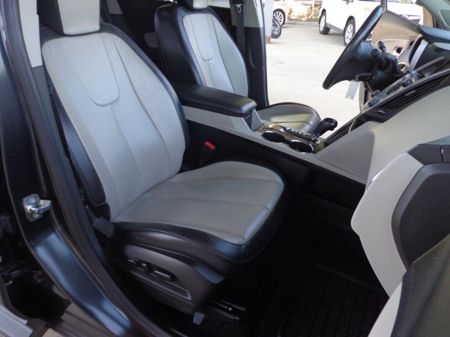2017 GRAY CHEVROLET EQUINOX PREMIER (2GNFLGE33H6) with an 3.6L engine, Automatic transmission, located at 6610 L St., Omaha, NE, 68117, (402) 731-7800, 41.212872, -96.014702 - THIS VEHICLE HAS A CLEAN TITLE WITH A FREE CARFAX PROVIDED! SHARP LOW MILE PREMIER MODEL WITH A CLEAN CARFAX, HEATED LEATHER, SUNROOF, BLIND SPOT ASSIST, PREMIUM AUDIO AND NEWER TIRES! *****We have found that most customers do the majority of their shopping online before visiting a dealership. - Photo#16