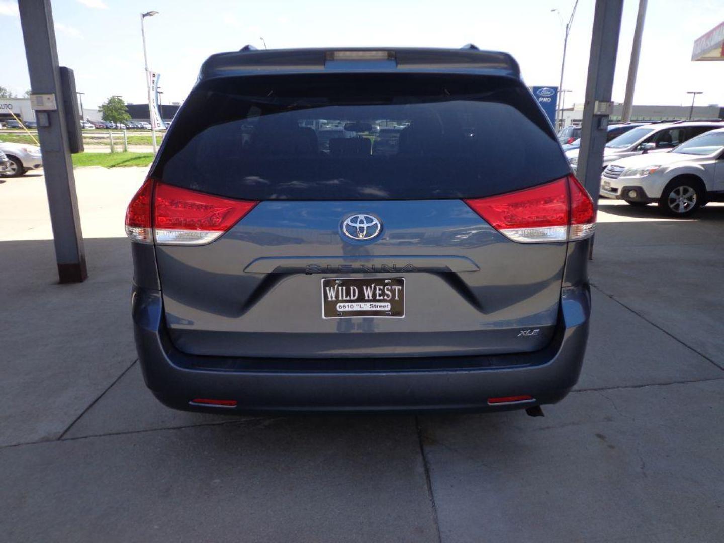 2014 BLUE TOYOTA SIENNA LIMITED (5TDYK3DC7ES) with an 3.5L engine, Automatic transmission, located at 6610 L St., Omaha, NE, 68117, (402) 731-7800, 41.212872, -96.014702 - THIS VEHICLE HAS A CLEAN TITLE WITH A FREE CARFAX PROVIDED! 1-OWNER, CLEAN CARFAX, LOW MILEAGE WITH NEWER TIRES! *****We have found that most customers do the majority of their shopping online before visiting a dealership. For this reason we feel it necessary to have a competitive price on our - Photo#4
