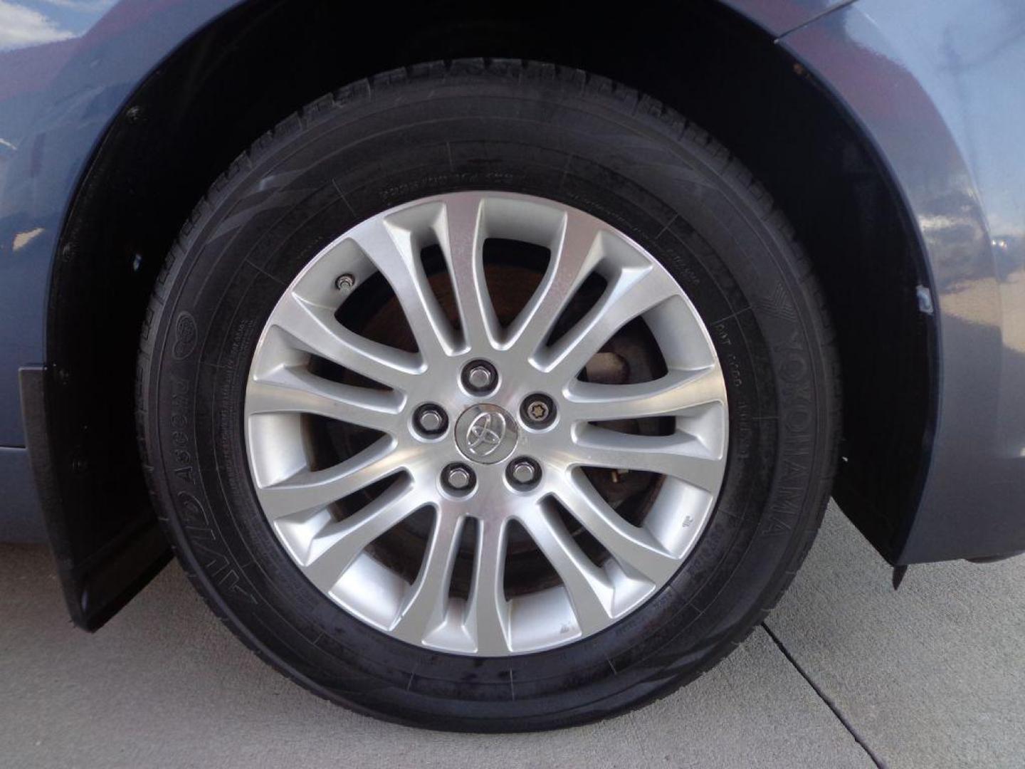 2014 BLUE TOYOTA SIENNA LIMITED (5TDYK3DC7ES) with an 3.5L engine, Automatic transmission, located at 6610 L St., Omaha, NE, 68117, (402) 731-7800, 41.212872, -96.014702 - THIS VEHICLE HAS A CLEAN TITLE WITH A FREE CARFAX PROVIDED! 1-OWNER, CLEAN CARFAX, LOW MILEAGE WITH NEWER TIRES! *****We have found that most customers do the majority of their shopping online before visiting a dealership. For this reason we feel it necessary to have a competitive price on our - Photo#8