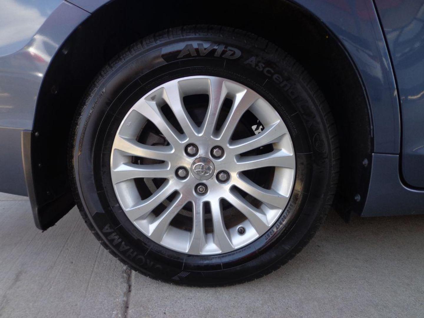 2014 BLUE TOYOTA SIENNA LIMITED (5TDYK3DC7ES) with an 3.5L engine, Automatic transmission, located at 6610 L St., Omaha, NE, 68117, (402) 731-7800, 41.212872, -96.014702 - THIS VEHICLE HAS A CLEAN TITLE WITH A FREE CARFAX PROVIDED! 1-OWNER, CLEAN CARFAX, LOW MILEAGE WITH NEWER TIRES! *****We have found that most customers do the majority of their shopping online before visiting a dealership. For this reason we feel it necessary to have a competitive price on our - Photo#9
