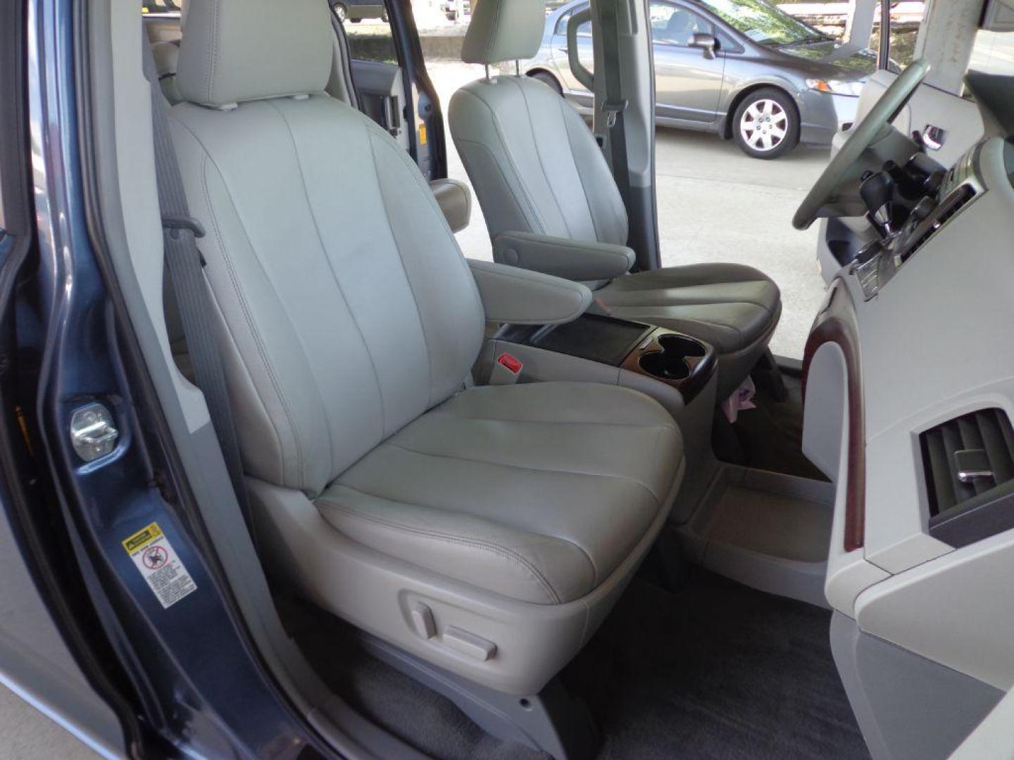 2014 BLUE TOYOTA SIENNA LIMITED (5TDYK3DC7ES) with an 3.5L engine, Automatic transmission, located at 6610 L St., Omaha, NE, 68117, (402) 731-7800, 41.212872, -96.014702 - THIS VEHICLE HAS A CLEAN TITLE WITH A FREE CARFAX PROVIDED! 1-OWNER, CLEAN CARFAX, LOW MILEAGE WITH NEWER TIRES! *****We have found that most customers do the majority of their shopping online before visiting a dealership. For this reason we feel it necessary to have a competitive price on our - Photo#16