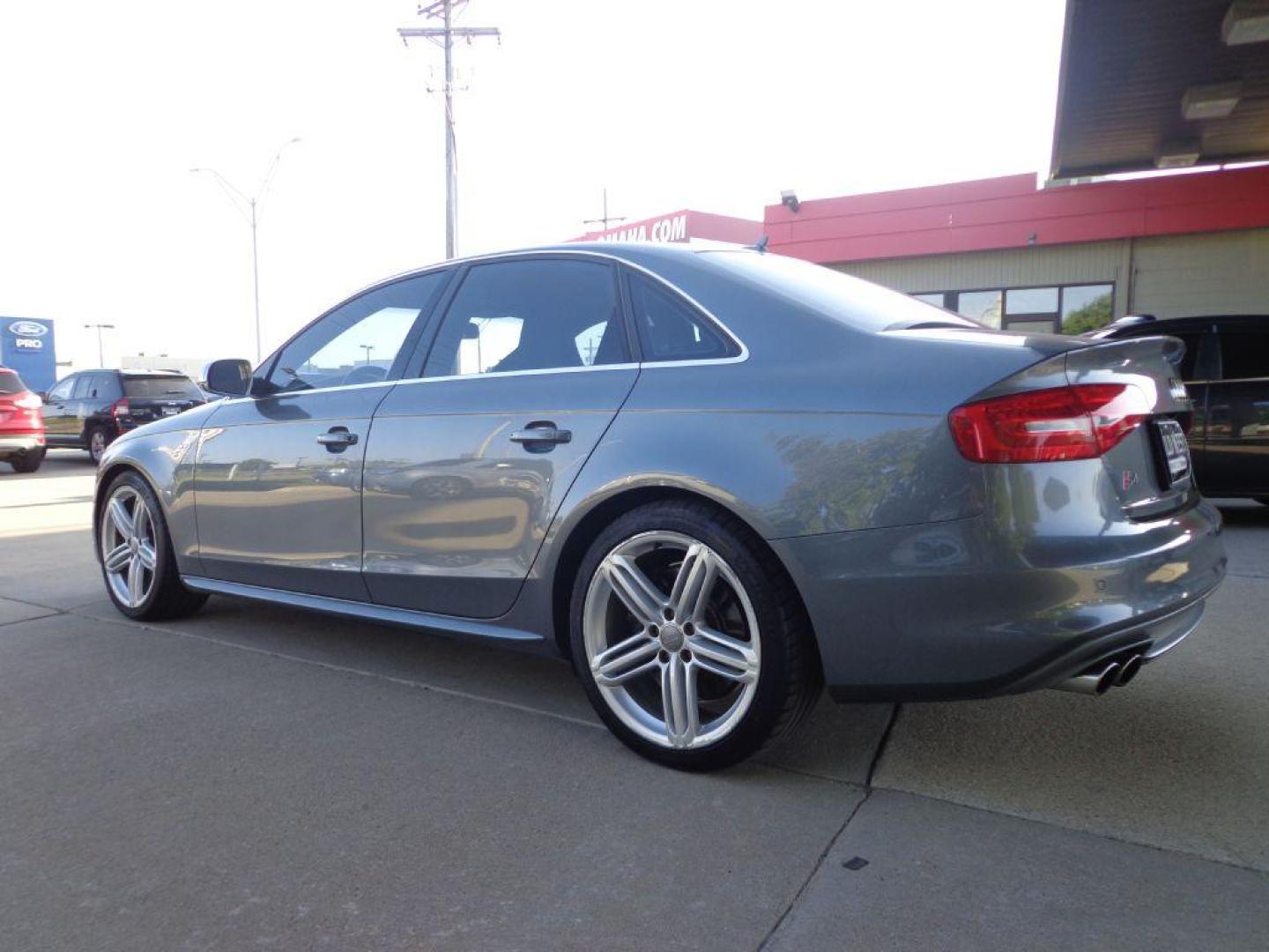 2013 GRAY AUDI S4 PREMIUM PLUS (WAUBGAFL7DA) with an 3.0L engine, Automatic transmission, located at 6610 L St., Omaha, NE, 68117, (402) 731-7800, 41.212872, -96.014702 - THIS VEHICLE HAS A CLEAN TITLE WITH A FREE CARFAX PROVIDED! SHARP S4 WITH LOWER MILEAGE AND NEWER TIRES! *****We have found that most customers do the majority of their shopping online before visiting a dealership. For this reason we feel it necessary to have a competitive price on our used ve - Photo#5