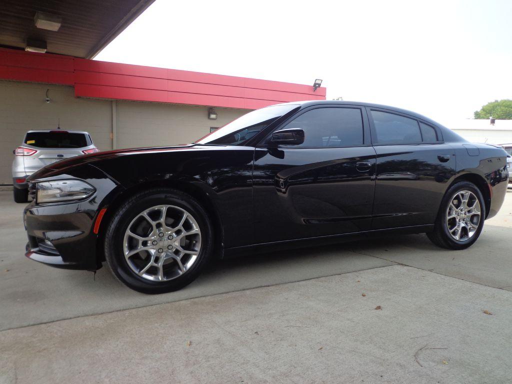 photo of 2015 DODGE CHARGER SXT