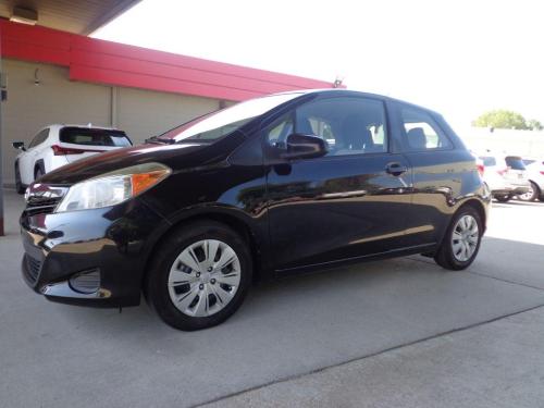 2012 TOYOTA YARIS LE