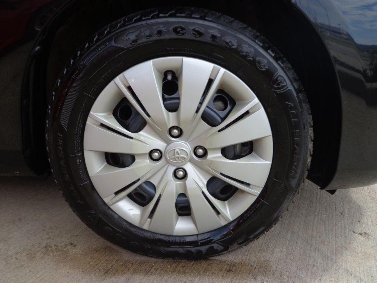 2012 BLACK TOYOTA YARIS LE (JTDJTUD39CD) with an 1.5L engine, Automatic transmission, located at 6610 L St., Omaha, NE, 68117, (402) 731-7800, 41.212872, -96.014702 - THIS VEHICLE HAS A CLEAN TITLE WITH A FREE CARFAX PROVIDED! 1-OWNER, CLEAN CARFAX WITH LOW MILEAGE AND NEWER TIRES! *****We have found that most customers do the majority of their shopping online before visiting a dealership. For this reason we feel it necessary to have a competitive price on - Photo#9