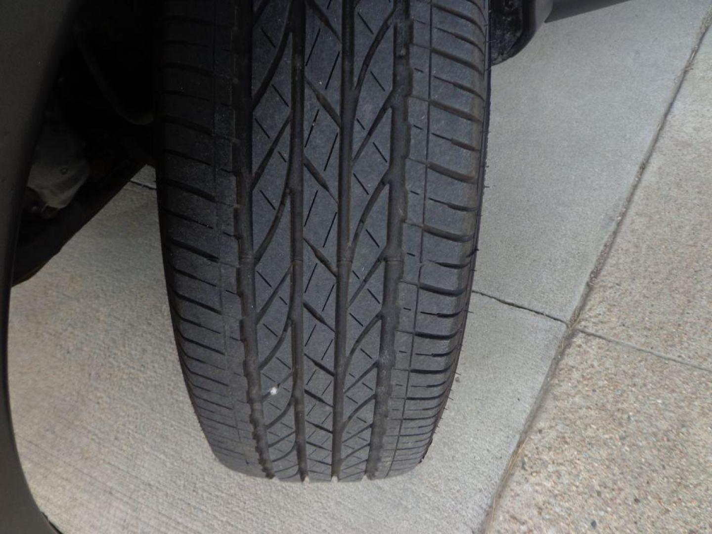 2013 BLACK HONDA CR-V EXL (5J6RM4H74DL) with an 2.4L engine, Automatic transmission, located at 6610 L St., Omaha, NE, 68117, (402) 731-7800, 41.212872, -96.014702 - THIS VEHICLE HAS A CLEAN TITLE WITH A FREE CARFAX PROVIDED! 2-OWNER, CLEAN CARFRAX, LOW MILEAGE WITH NEWER TIRES! *****We have found that most customers do the majority of their shopping online before visiting a dealership. For this reason we feel it necessary to have a competitive price on ou - Photo#6