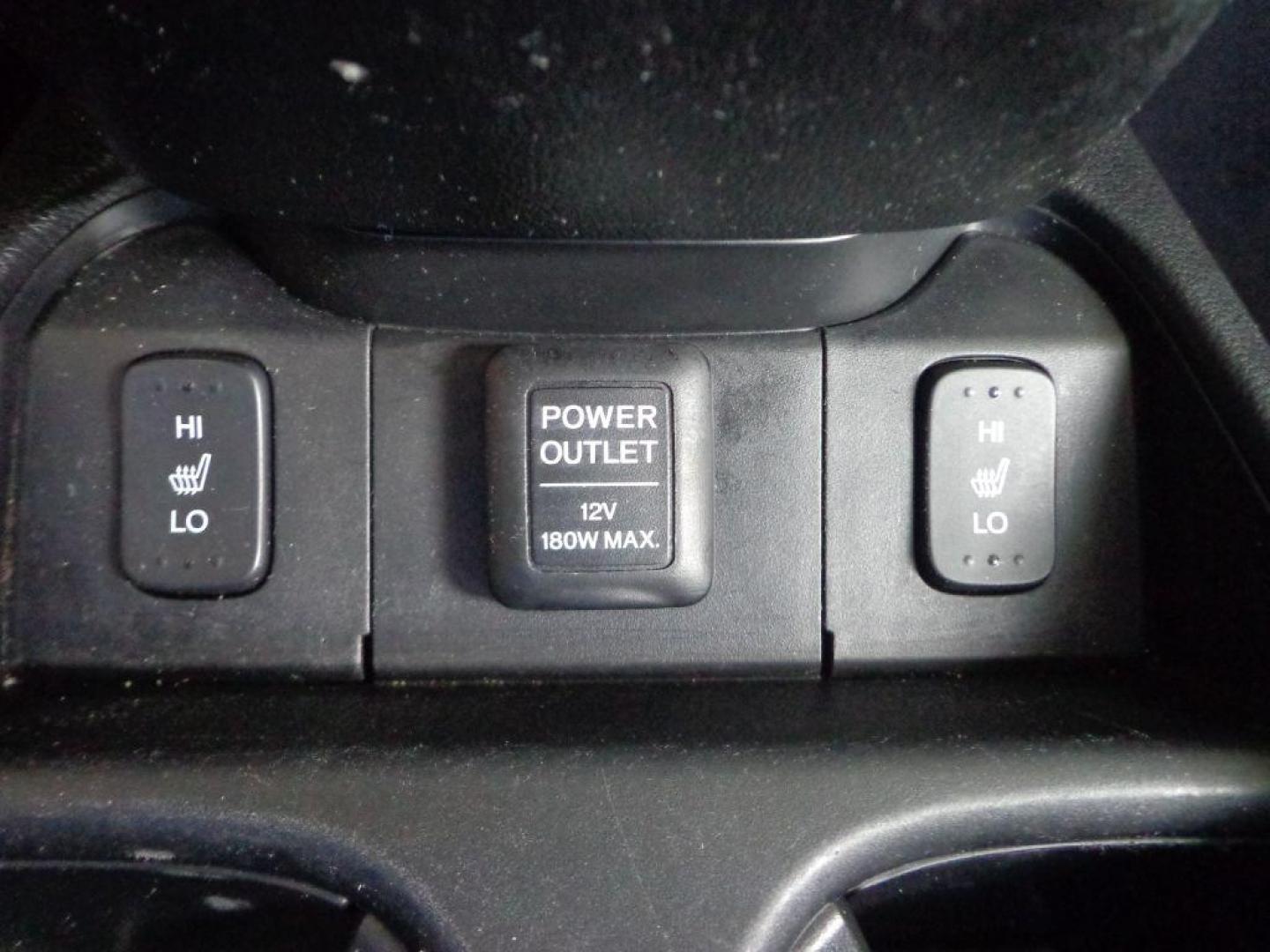 2013 BLACK HONDA CR-V EXL (5J6RM4H74DL) with an 2.4L engine, Automatic transmission, located at 6610 L St., Omaha, NE, 68117, (402) 731-7800, 41.212872, -96.014702 - THIS VEHICLE HAS A CLEAN TITLE WITH A FREE CARFAX PROVIDED! 2-OWNER, CLEAN CARFRAX, LOW MILEAGE WITH NEWER TIRES! *****We have found that most customers do the majority of their shopping online before visiting a dealership. For this reason we feel it necessary to have a competitive price on ou - Photo#23