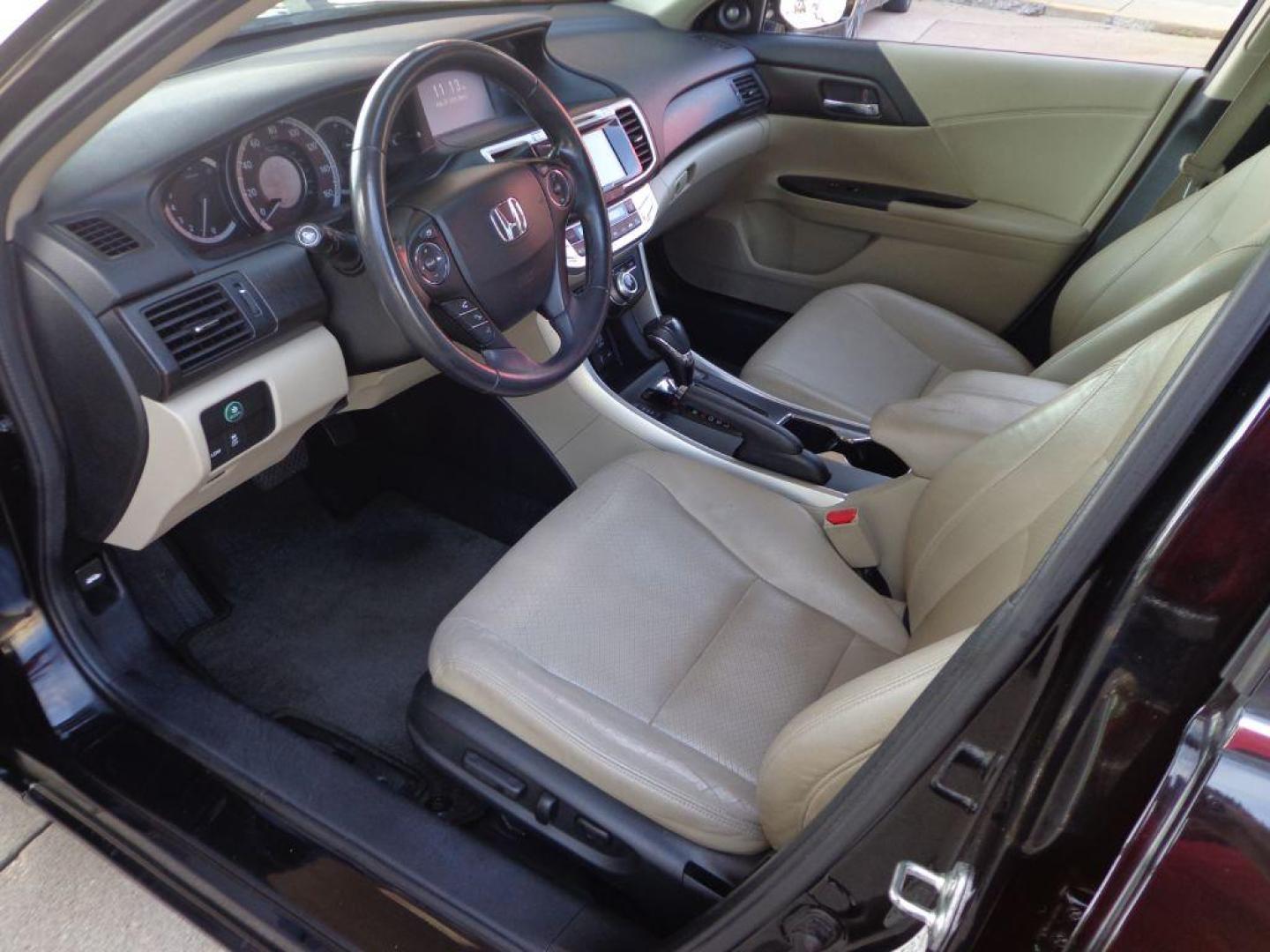 2013 BLACK HONDA ACCORD EXL (1HGCR2F8XDA) with an 2.4L engine, Continuously Variable transmission, located at 6610 L St., Omaha, NE, 68117, (402) 731-7800, 41.212872, -96.014702 - THIS VEHICLE HAS A CLEAN TITLE WITH A FREE CARFAX PROVIDED! 2-OWNER, CLEAN CARFAX, LOW MILEAGE, HEATED LEATHER, NAV, BACKUP CAM, ECO AND NEWER TIRES! *****We have found that most customers do the majority of their shopping online before visiting a dealership. For this reason we feel it necessa - Photo#14