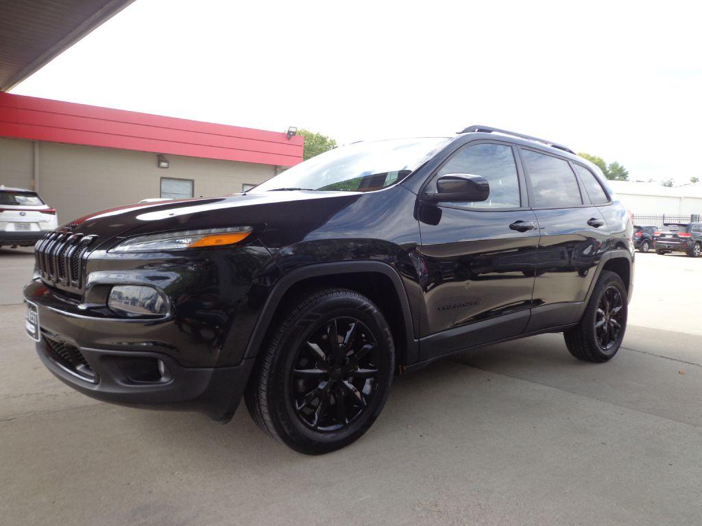 photo of 2014 JEEP CHEROKEE LATITUDE