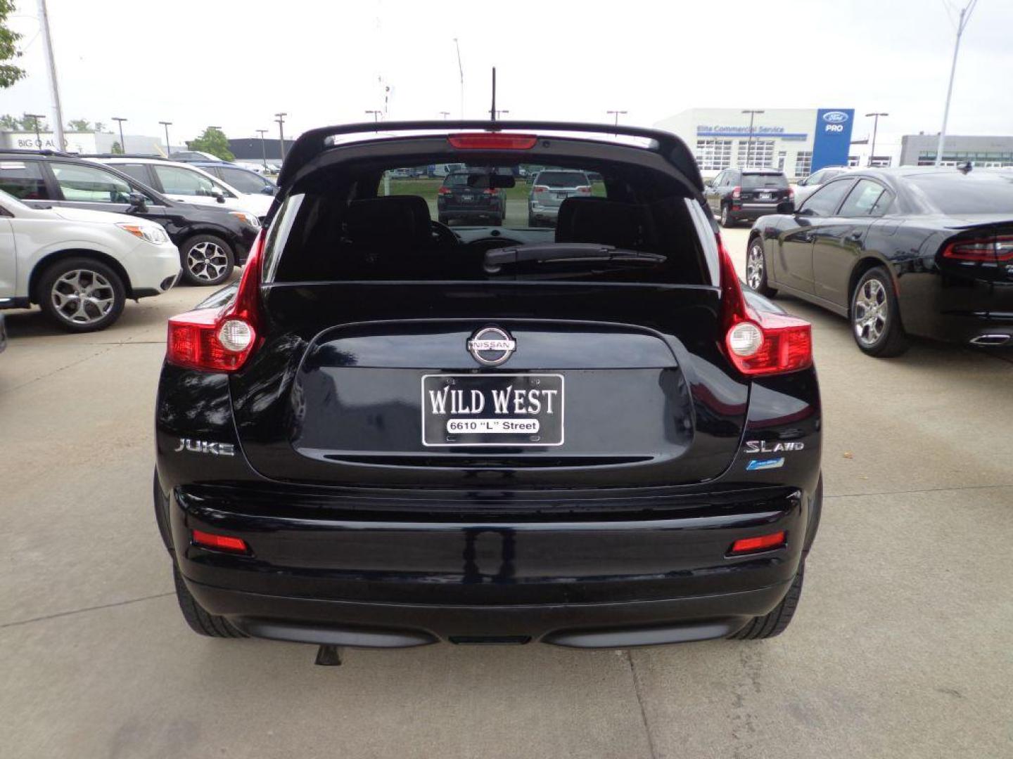 2013 BLACK NISSAN JUKE SL (JN8AF5MV8DT) with an 1.6L engine, Continuously Variable transmission, located at 6610 L St., Omaha, NE, 68117, (402) 731-7800, 41.212872, -96.014702 - THIS VEHICLE HAS A CLEAN TITLE WITH A FREE CARFAX PROVIDED! 1-OWNER, CLEAN CARFAX, LOW MILEAGE, AWD, HEATED SEATS, SUNROOF, NAV, BACKUP CAM, PREMIUM AUDIO AND NEWER TIRES! *****We have found that most customers do the majority of their shopping online before visiting a dealership. For this reaso - Photo#4