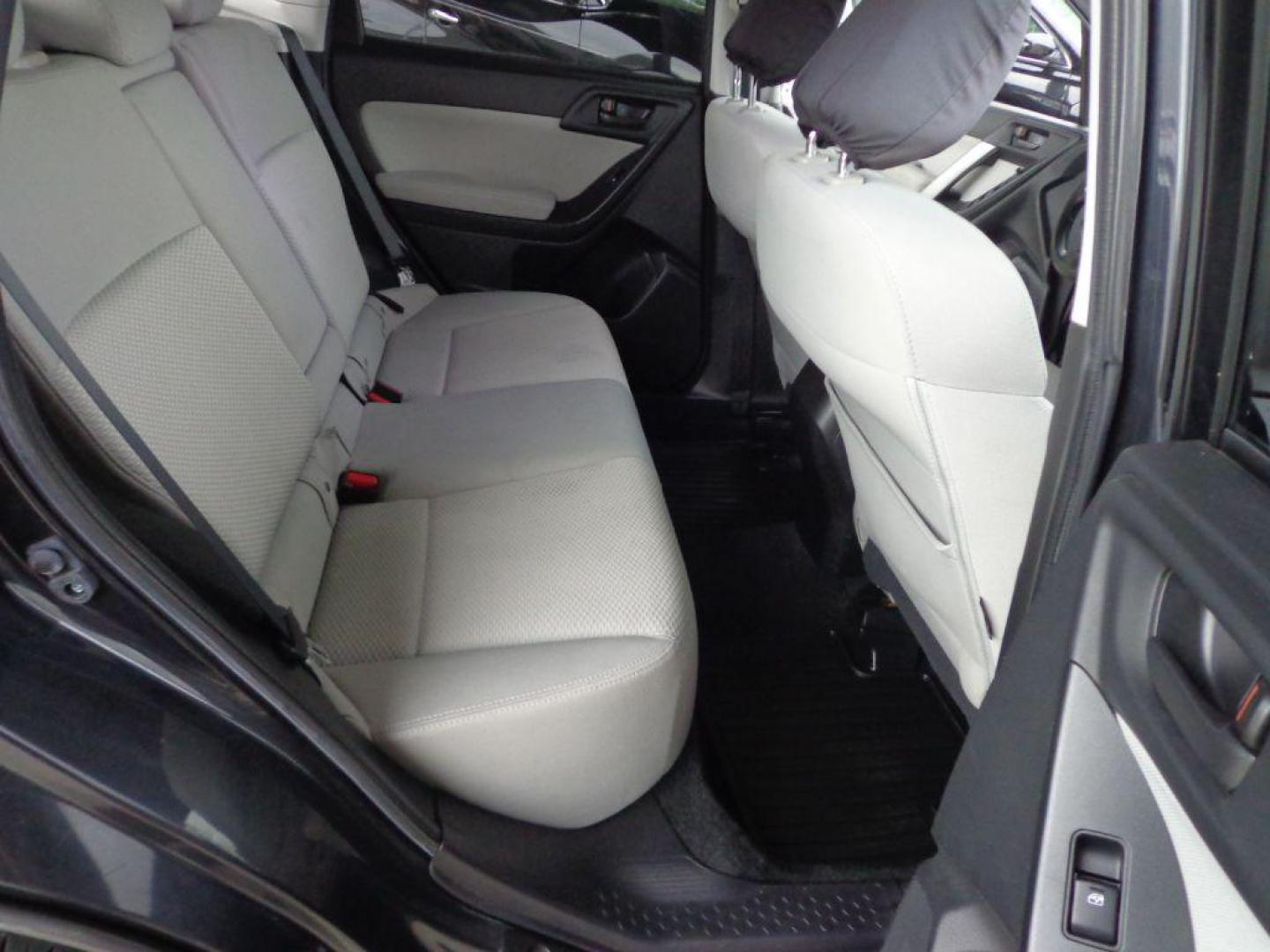 2014 GRAY SUBARU FORESTER 2.5I PREMIUM (JF2SJAGCXEH) with an 2.5L engine, Continuously Variable transmission, located at 6610 L St., Omaha, NE, 68117, (402) 731-7800, 41.212872, -96.014702 - THIS VEHICLE HAS A CLEAN TITLE WITH A FREE CARFAX PROVIDED! 1-OWNER, CLEAN CARFAX, LOW MILEAGE, FULLY INSPECTED, COMPLETELY RUST-FREE UNDERNEATH WITH HEATED SEATS, SUNROOF AND BACKUP CAM. *****We have found that most customers do the majority of their shopping online before visiting a dealership - Photo#18