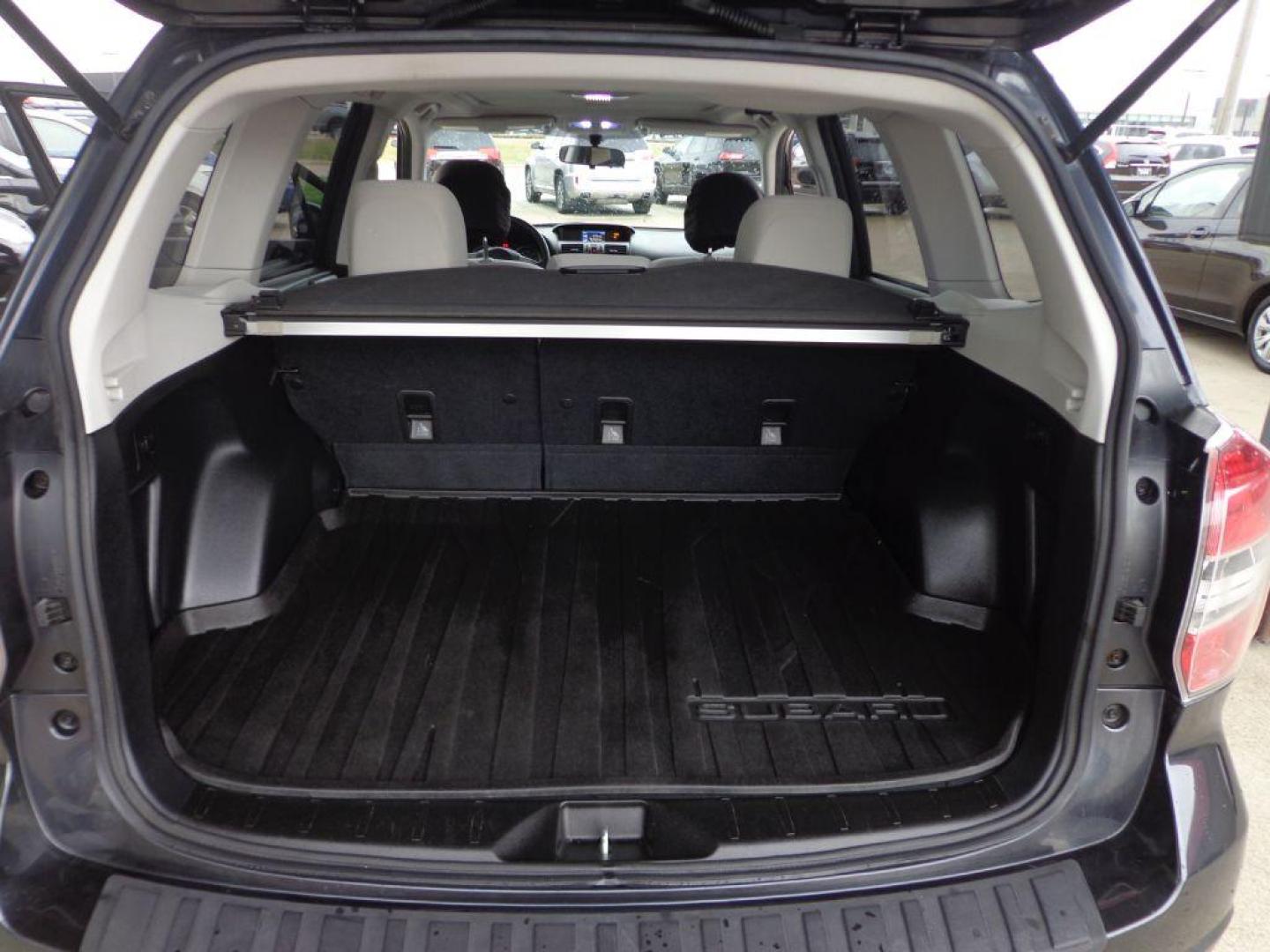 2014 GRAY SUBARU FORESTER 2.5I PREMIUM (JF2SJAGCXEH) with an 2.5L engine, Continuously Variable transmission, located at 6610 L St., Omaha, NE, 68117, (402) 731-7800, 41.212872, -96.014702 - THIS VEHICLE HAS A CLEAN TITLE WITH A FREE CARFAX PROVIDED! 1-OWNER, CLEAN CARFAX, LOW MILEAGE, FULLY INSPECTED, COMPLETELY RUST-FREE UNDERNEATH WITH HEATED SEATS, SUNROOF AND BACKUP CAM. *****We have found that most customers do the majority of their shopping online before visiting a dealership - Photo#19