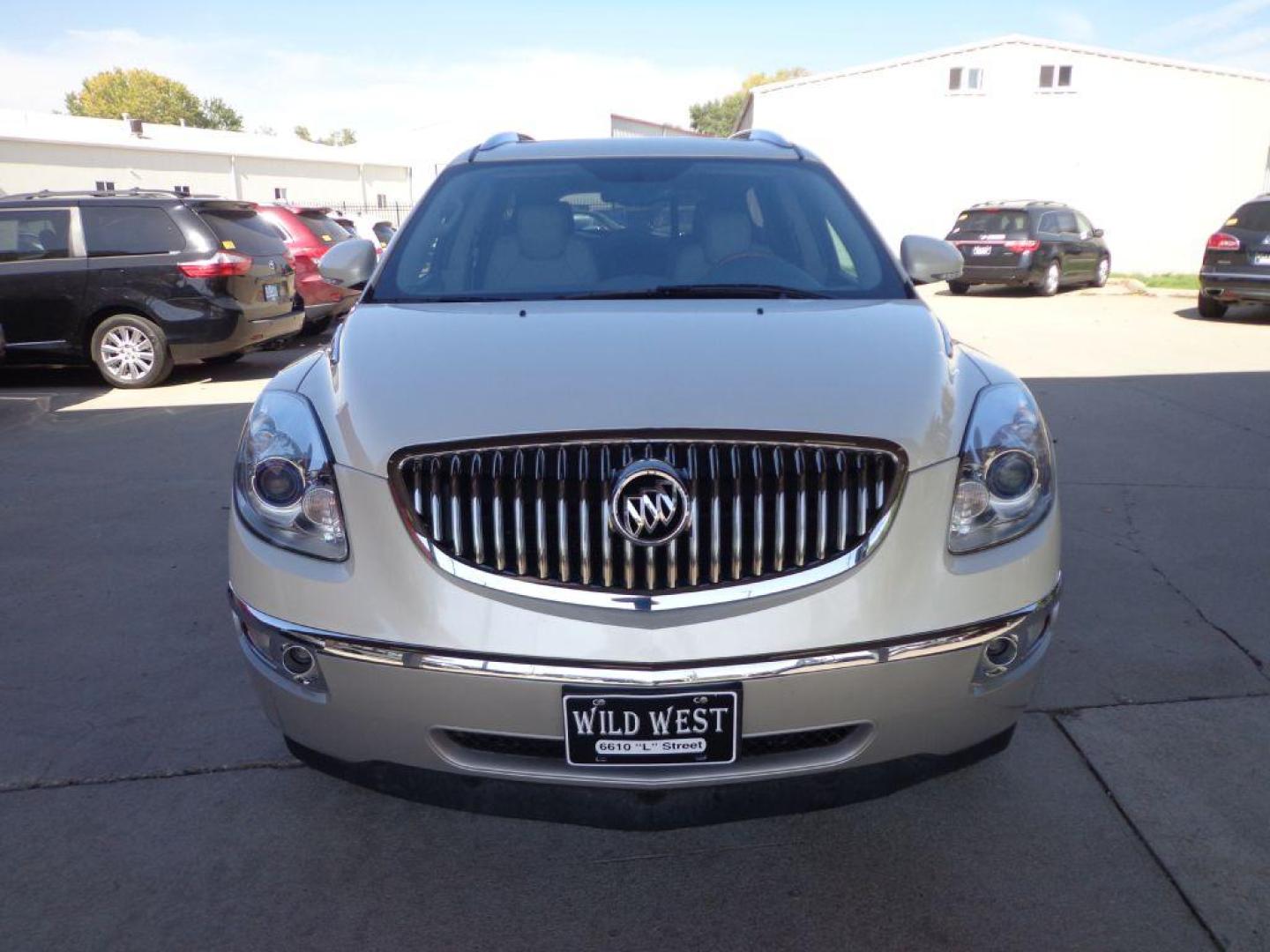 2012 WHITE BUICK ENCLAVE PREMIUM (5GAKVDED0CJ) with an 3.6L engine, Automatic transmission, located at 6610 L St., Omaha, NE, 68117, (402) 731-7800, 41.212872, -96.014702 - THIS VEHICLE HAS A CLEAN TITLE WITH A FREE CARFAX PROVIDED! 2-OWNER, CLEAN CARFAX, LOW MILEAGE, LOADED WITH ALL OPTIONS AND NEWER TIRES! *****We have found that most customers do the majority of their shopping online before visiting a dealership. For this reason we feel it necessary to have a co - Photo#1