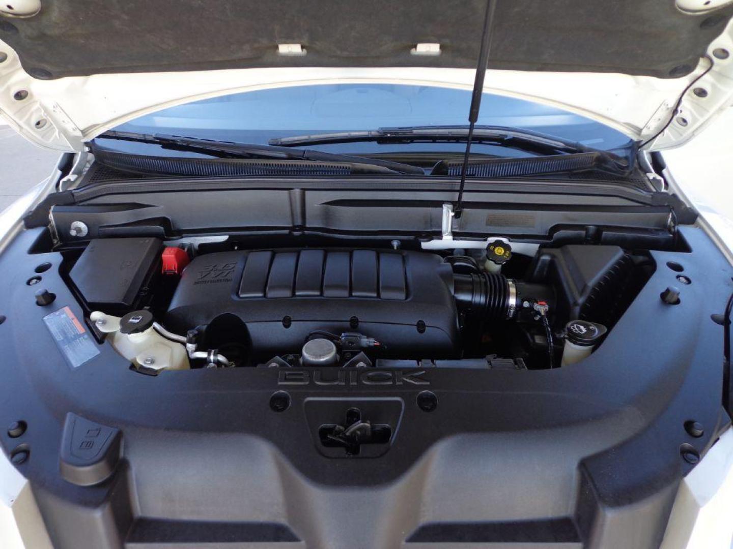 2012 WHITE BUICK ENCLAVE PREMIUM (5GAKVDED0CJ) with an 3.6L engine, Automatic transmission, located at 6610 L St., Omaha, NE, 68117, (402) 731-7800, 41.212872, -96.014702 - THIS VEHICLE HAS A CLEAN TITLE WITH A FREE CARFAX PROVIDED! 2-OWNER, CLEAN CARFAX, LOW MILEAGE, LOADED WITH ALL OPTIONS AND NEWER TIRES! *****We have found that most customers do the majority of their shopping online before visiting a dealership. For this reason we feel it necessary to have a co - Photo#11