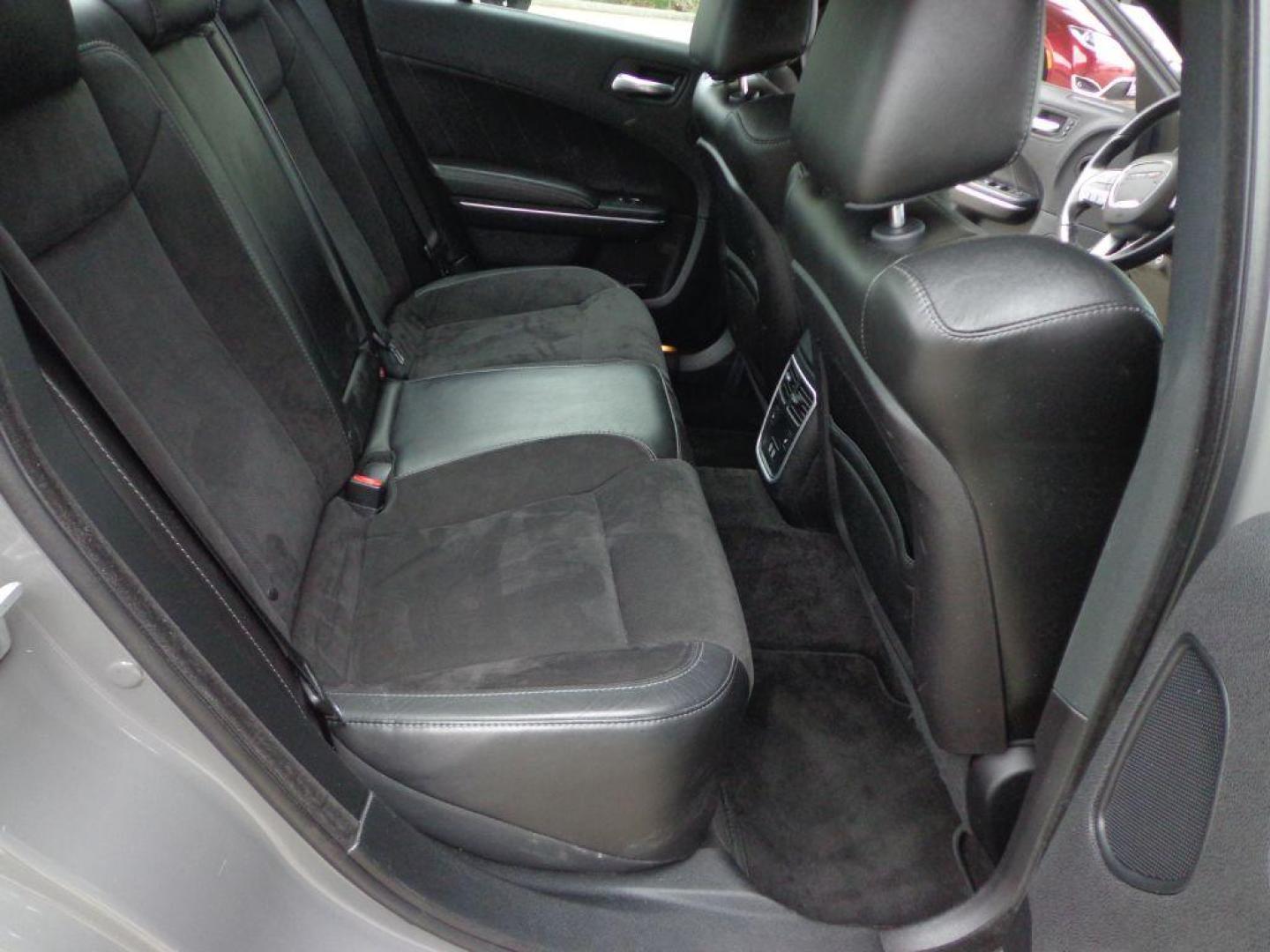 2018 GRAY DODGE CHARGER GT (2C3CDXJG3JH) with an 3.6L engine, Automatic transmission, located at 6610 L St., Omaha, NE, 68117, (402) 731-7800, 41.212872, -96.014702 - THIS VEHICLE HAS A CLEAN TITLE WITH A FREE CARFAX PROVIDED! 2-OWNER, CLEAN CARFAX, LOW MILEAGE, BLIND SPOT/CROSS PATH DETECTION, HID HEADLIGHTS, HEATED/COOLED SEATS, NAVIGATION, GT PERFORMANCE PACKAGE, SUNROOF, BEATS AUDIO AND NEWER TIRES! *****We have found that most customers do the majority - Photo#18