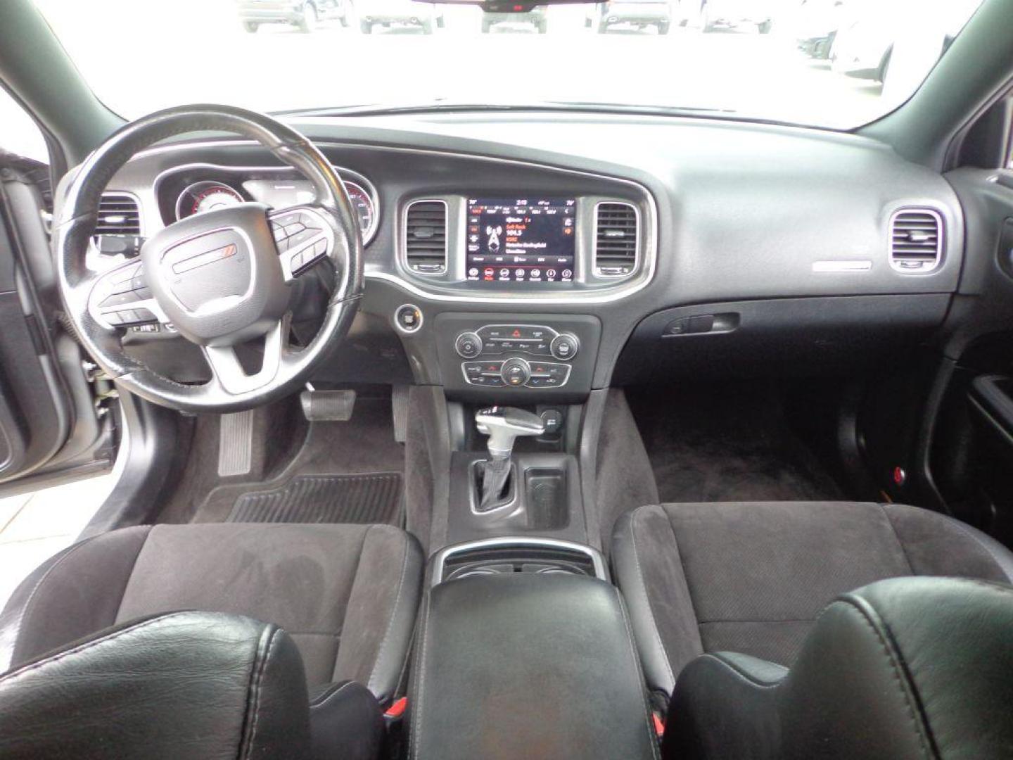 2018 GRAY DODGE CHARGER GT (2C3CDXJG3JH) with an 3.6L engine, Automatic transmission, located at 6610 L St., Omaha, NE, 68117, (402) 731-7800, 41.212872, -96.014702 - THIS VEHICLE HAS A CLEAN TITLE WITH A FREE CARFAX PROVIDED! 2-OWNER, CLEAN CARFAX, LOW MILEAGE, BLIND SPOT/CROSS PATH DETECTION, HID HEADLIGHTS, HEATED/COOLED SEATS, NAVIGATION, GT PERFORMANCE PACKAGE, SUNROOF, BEATS AUDIO AND NEWER TIRES! *****We have found that most customers do the majority - Photo#20
