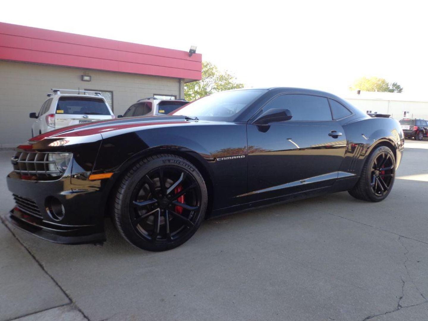 2013 BLACK CHEVROLET CAMARO 2SS (2G1FT1EW7D9) with an 6.2L engine, 6-Speed Manual transmission, located at 6610 L St., Omaha, NE, 68117, (402) 731-7800, 41.212872, -96.014702 - Photo#0