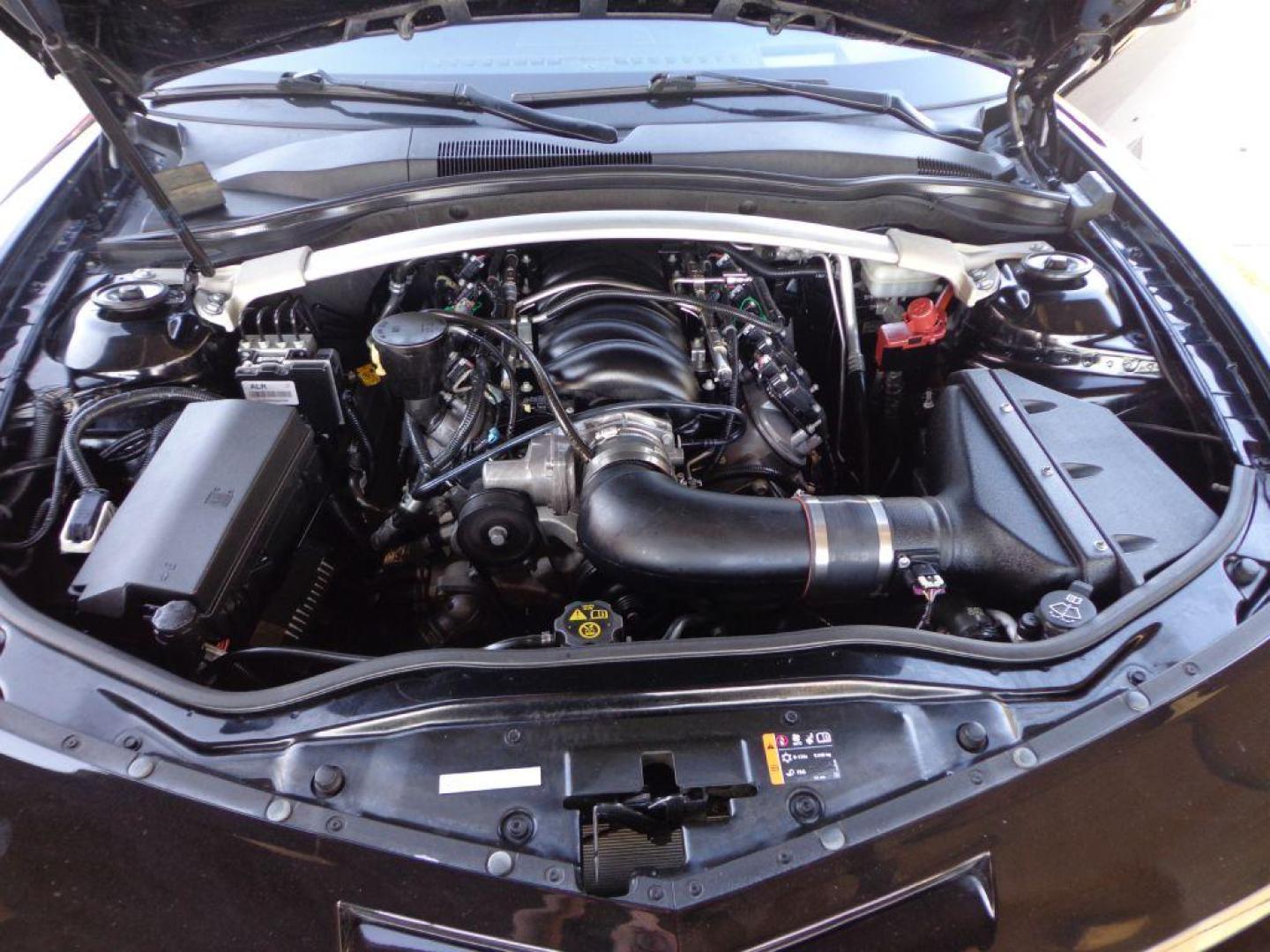 2013 BLACK CHEVROLET CAMARO 2SS (2G1FT1EW7D9) with an 6.2L engine, 6-Speed Manual transmission, located at 6610 L St., Omaha, NE, 68117, (402) 731-7800, 41.212872, -96.014702 - Photo#11