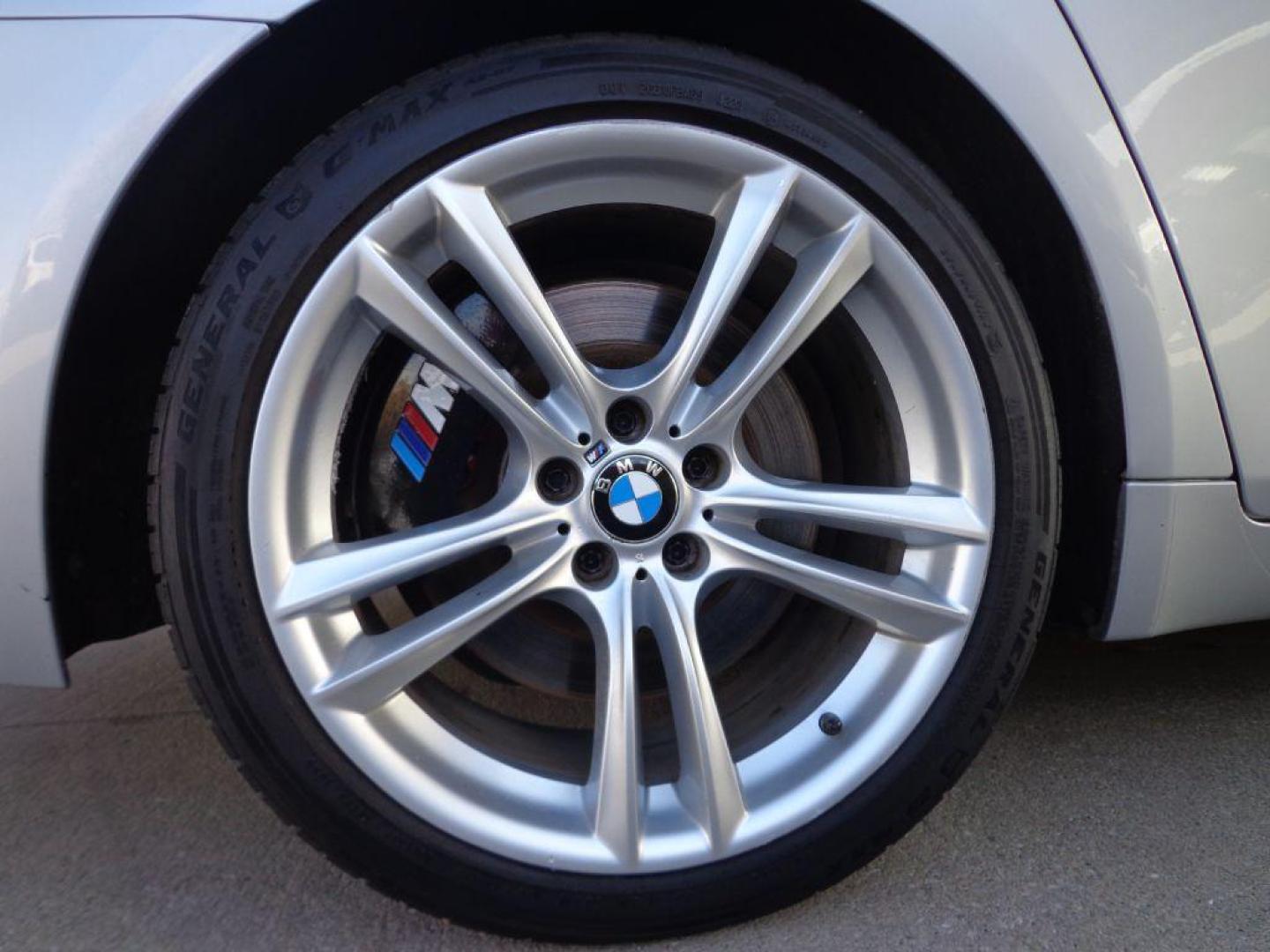 2014 SILVER BMW 750 I (WBAYB6C57ED) with an 4.4L engine, Automatic transmission, located at 6610 L St., Omaha, NE, 68117, (402) 731-7800, 41.212872, -96.014702 - THIS VEHICLE HAS A CLEAN TITLE WITH A FREE CARFAX PROVIDED! FRESH TRADE-IN, M PACKAGE, SERVICED AND INSPECTED, LOADED WITH OPTIONS AND NEWER TIRES! *****We have found that most customers do the majority of their shopping online before visiting a dealership. For this reason we feel it necessary t - Photo#9