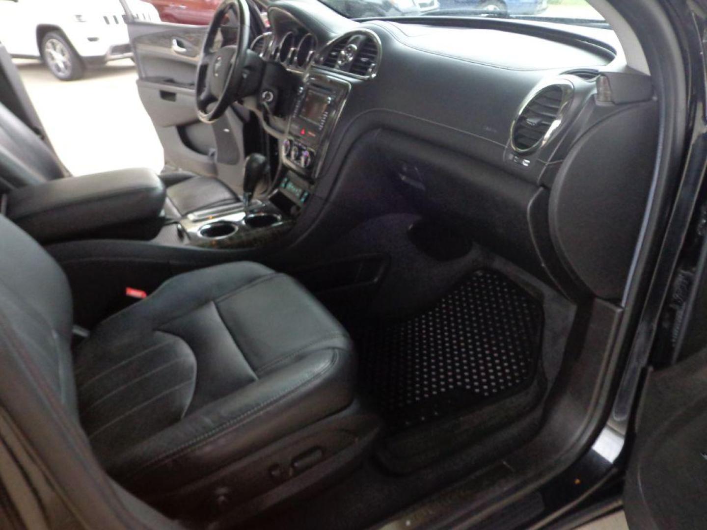 2014 BLACK BUICK ENCLAVE LEATHER (5GAKVBKD8EJ) with an 3.6L engine, Automatic transmission, located at 6610 L St., Omaha, NE, 68117, (402) 731-7800, 41.212872, -96.014702 - Photo#13