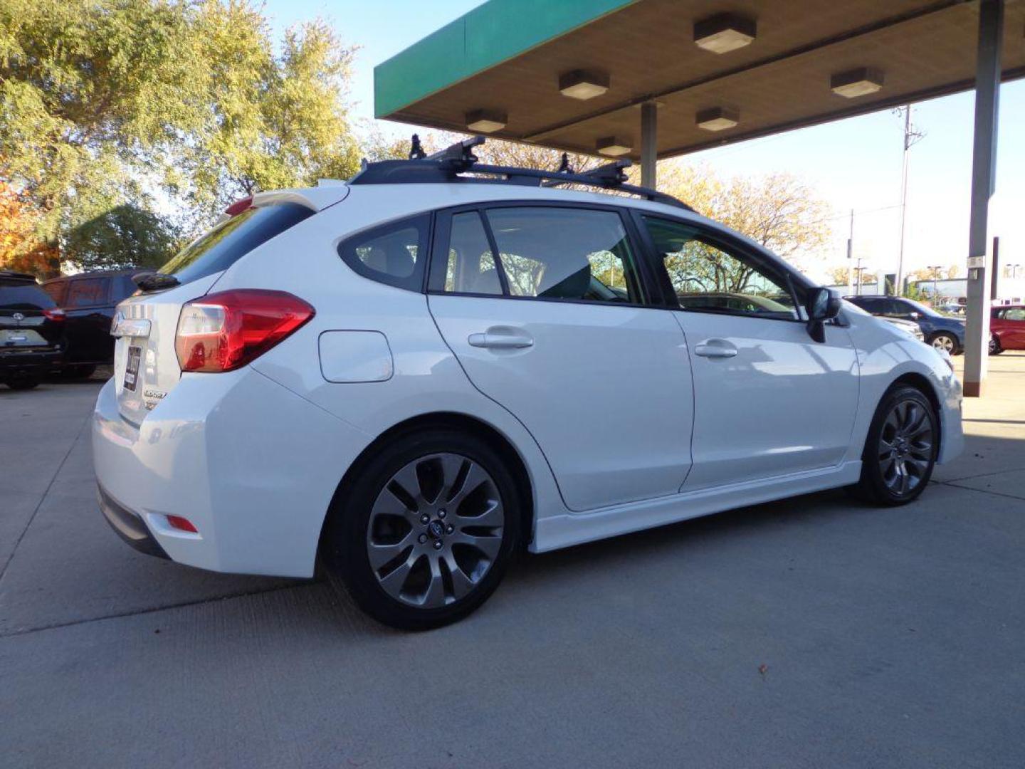 2016 WHITE SUBARU IMPREZA SPORT LIMITED (JF1GPAY63GH) with an 2.0L engine, Continuously Variable transmission, located at 6610 L St., Omaha, NE, 68117, (402) 731-7800, 41.212872, -96.014702 - THIS VEHICLE HAS A CLEAN TITLE WITH A FREE CARFAX PROVIDED! 1-OWNER, CLEAN CARFAX, LOW MILEAGE, HEATED LEATHER, SUNROOF, NAV, BACKUP CAM AND NEWER TIRES! *****We have found that most customers do the majority of their shopping online before visiting a dealership. For this reason we feel it neces - Photo#3