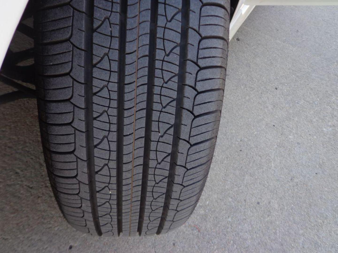 2016 WHITE SUBARU IMPREZA SPORT LIMITED (JF1GPAY63GH) with an 2.0L engine, Continuously Variable transmission, located at 6610 L St., Omaha, NE, 68117, (402) 731-7800, 41.212872, -96.014702 - THIS VEHICLE HAS A CLEAN TITLE WITH A FREE CARFAX PROVIDED! 1-OWNER, CLEAN CARFAX, LOW MILEAGE, HEATED LEATHER, SUNROOF, NAV, BACKUP CAM AND NEWER TIRES! *****We have found that most customers do the majority of their shopping online before visiting a dealership. For this reason we feel it neces - Photo#6