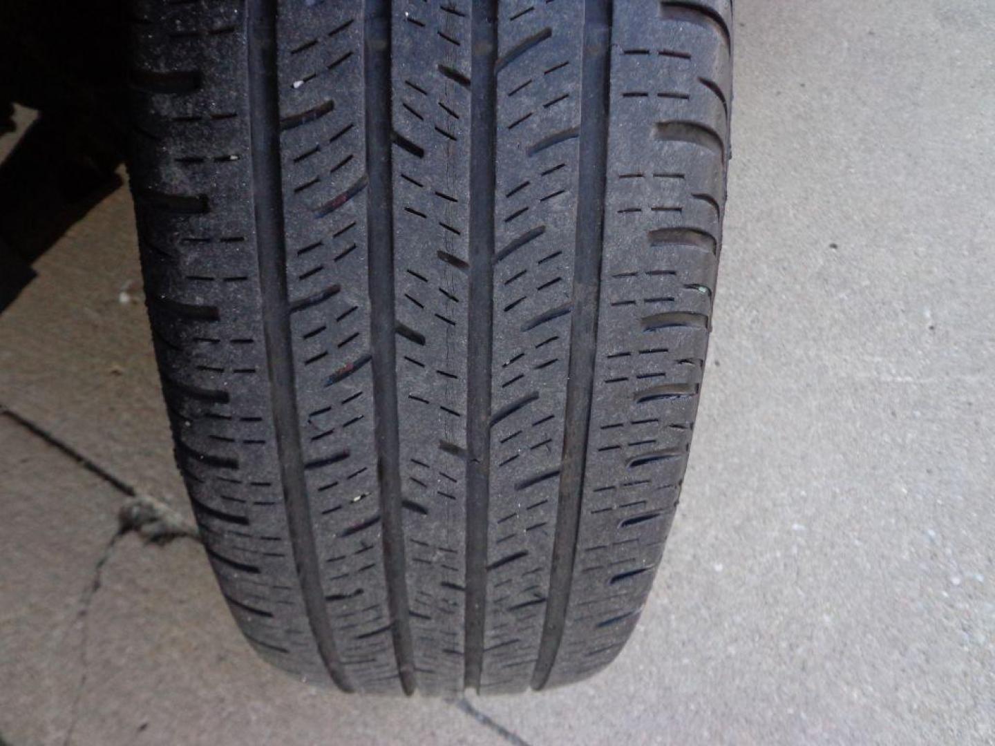 2014 BROWN BUICK ENCORE LEATHER (KL4CJGSB3EB) with an 1.4L engine, Automatic transmission, located at 6610 L St., Omaha, NE, 68117, (402) 731-7800, 41.212872, -96.014702 - THIS VEHICLE HAS A CLEAN TITLE WITH A FREE CARFAX PROVIDED! SHARP ENCORE LEATHER, AWD, A CLEAN CARFAX, LOW MILEAGE, SUNROOF, NAV, BACKUP CAM AND MUCH MORE! *****We have found that most customers do the majority of their shopping online before visiting a dealership. For this reason we feel it nec - Photo#6