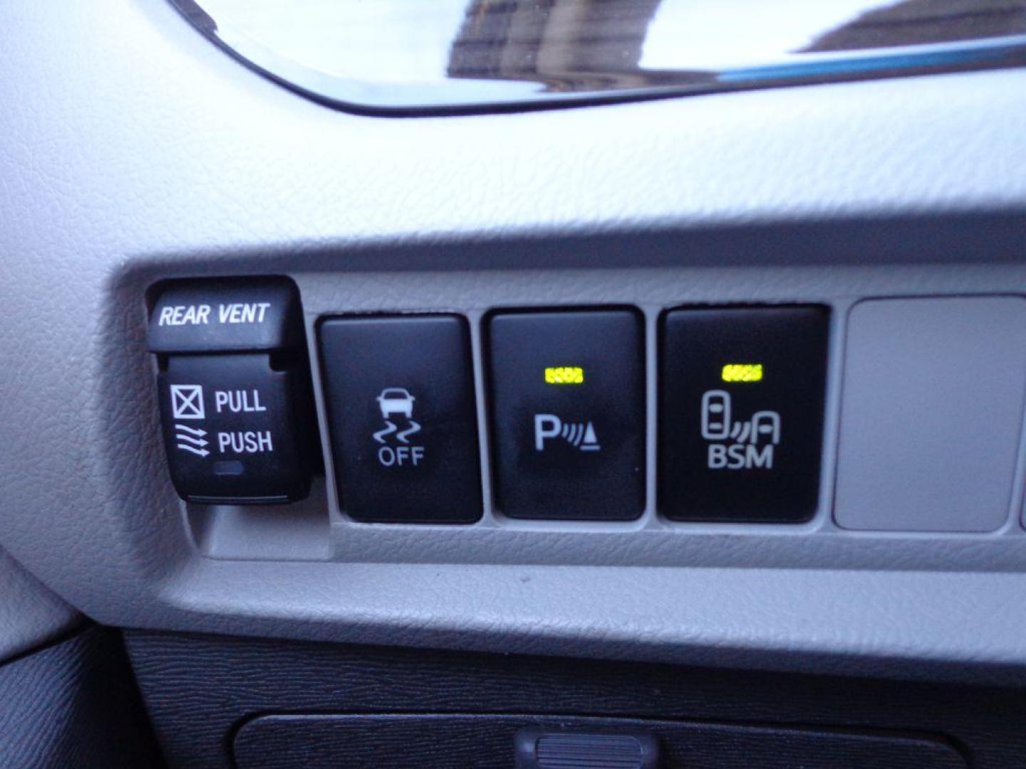 2017 BLACK TOYOTA SIENNA XLE (5TDDZ3DC2HS) with an 3.5L engine, Automatic transmission, located at 6610 L St., Omaha, NE, 68117, (402) 731-7800, 41.212872, -96.014702 - THIS VEHICLE HAS A CLEAN TITLE WITH A FREE CARFAX PROVIDED! SHARP LOW MILE XLE AWD LOADED WITH HEATED LEATHER, REAR CAPTAIN CHAIRS, SUNROOF, NAV, BACKUP CAM, BLIND SPOT ASSIST AND NEWER TIRES! *****We have found that most customers do the majority of their shopping online before visiting a deal - Photo#26