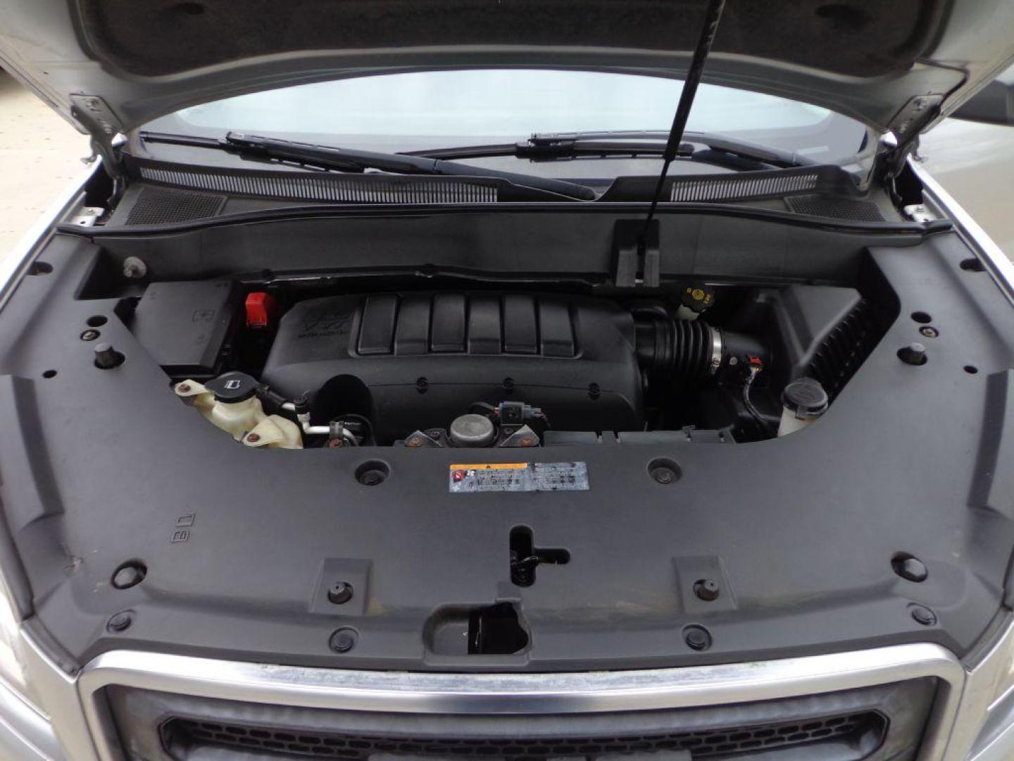 2015 SILVER GMC ACADIA SLE-2 (1GKKVPKD9FJ) with an 3.6L engine, Automatic transmission, located at 6610 L St., Omaha, NE, 68117, (402) 731-7800, 41.212872, -96.014702 - THIS VEHICLE HAS A BEEN FULLY INSPECTED AND HAS A CLEAN TITLE WITH A FREE CARFAX REPORT PROVIDED! 2-OWNER, CLEAN CARFAX, LOW MILEAGE, HEATED SEATS, 3RD ROW, SUNROOF, BACKUP CAM AND NEWER TIRES! *****We have found that most customers do the majority of their shopping online before visiting a eal - Photo#12