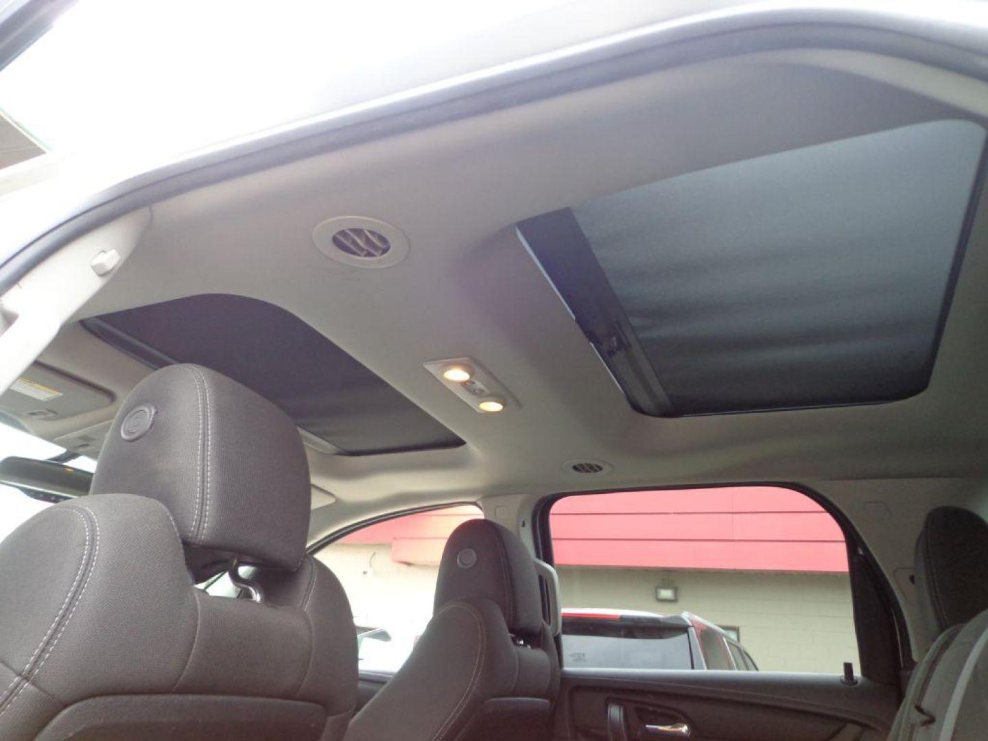 2015 SILVER GMC ACADIA SLE-2 (1GKKVPKD9FJ) with an 3.6L engine, Automatic transmission, located at 6610 L St., Omaha, NE, 68117, (402) 731-7800, 41.212872, -96.014702 - THIS VEHICLE HAS A BEEN FULLY INSPECTED AND HAS A CLEAN TITLE WITH A FREE CARFAX REPORT PROVIDED! 2-OWNER, CLEAN CARFAX, LOW MILEAGE, HEATED SEATS, 3RD ROW, SUNROOF, BACKUP CAM AND NEWER TIRES! *****We have found that most customers do the majority of their shopping online before visiting a eal - Photo#21