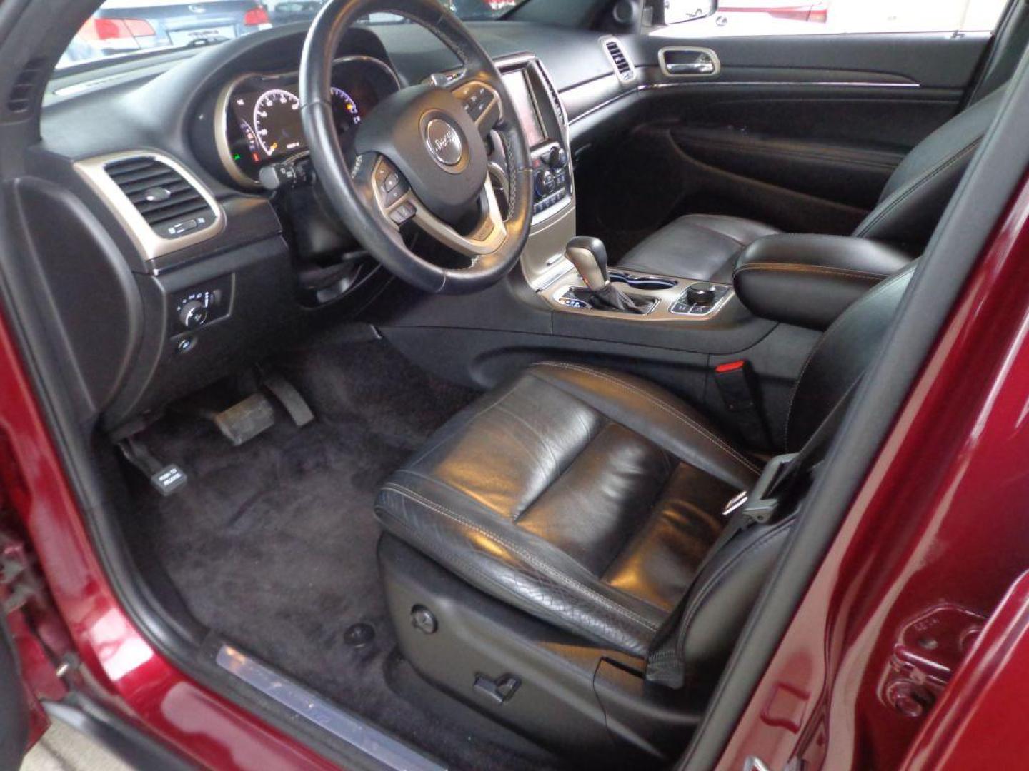 2017 MAROON JEEP GRAND CHEROKEE LIMITED (1C4RJFBGXHC) with an 3.6L engine, Automatic transmission, located at 6610 L St., Omaha, NE, 68117, (402) 731-7800, 41.212872, -96.014702 - THIS VEHICLE HAS A CLEAN TITLE WITH A FREE CARFAX PROVIDED! SHARP LIMITED PACKAGE WITH A CLEAN CARFAX, LOW MILEAGE, SUNROOF, NAV, BLIND SPOT ASSIST, HEATED SEATS/WHEEL AND A NICE SET OF MICHELINS! *****We have found that most customers do the majority of their shopping online before visiting a d - Photo#14
