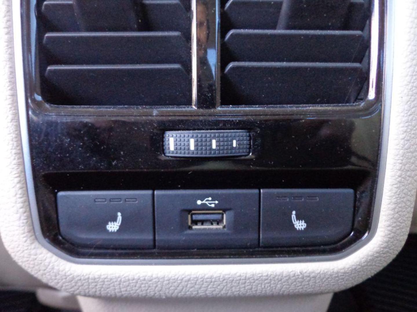 2017 WHITE VOLKSWAGEN PASSAT SE (1VWGT7A30HC) with an 1.8L engine, Automatic transmission, located at 6610 L St., Omaha, NE, 68117, (402) 731-7800, 41.212872, -96.014702 - THIS VEHICLE HAS A CLEAN TITLE WITH A FREE CARFAX PROVIDED! 2-OWNER, CLEAN CARFAX, LOW MILEAGE, SUNROOF, NAV, BACKUP CAM, FRONT AND REAR HEATED SEATS AND NEWER TIRES! *****We have found that most customers do the majority of their shopping online before visiting a dealership. For this reason - Photo#19