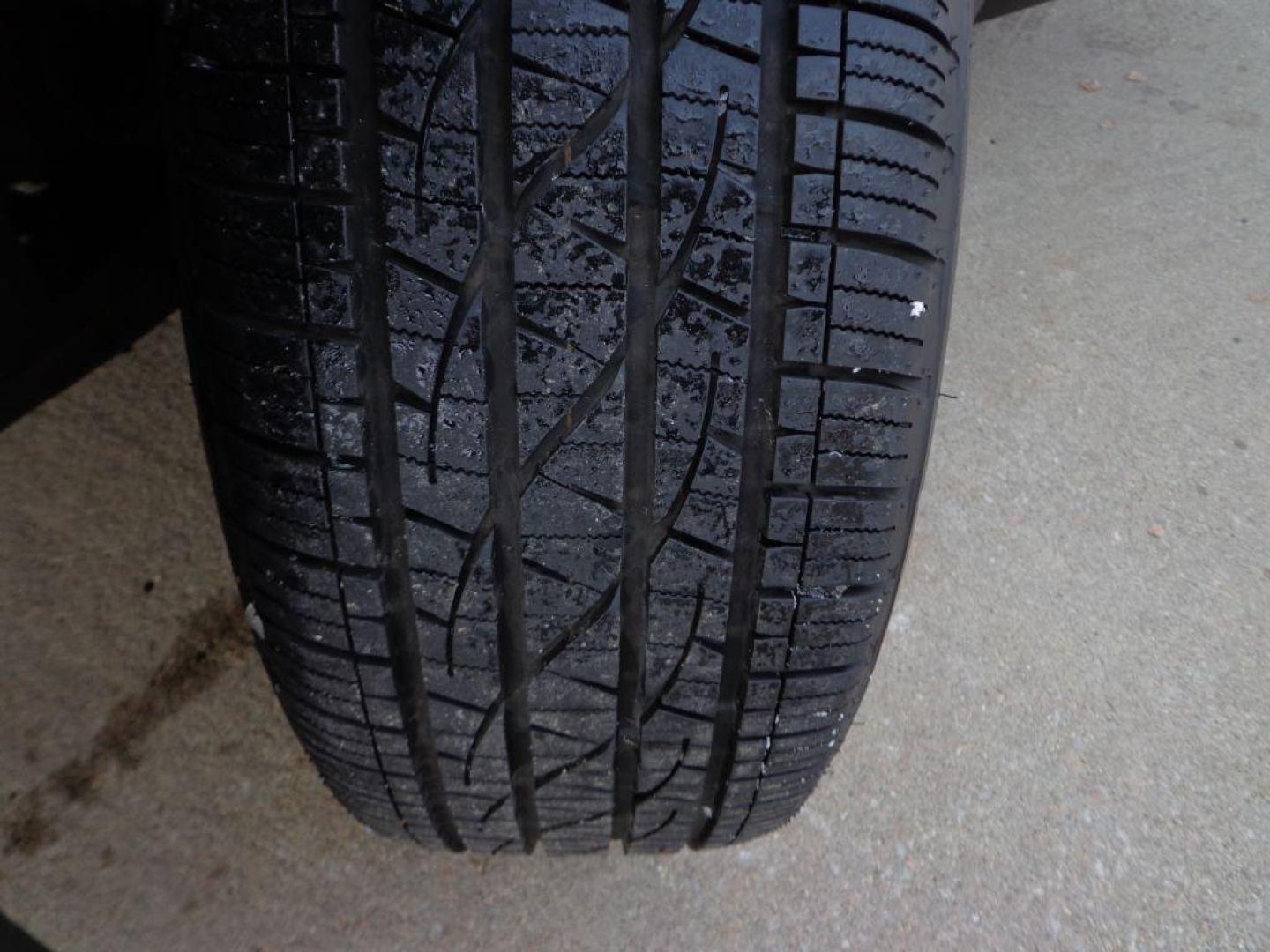 2016 BLACK FORD EDGE TITANIUM (2FMPK4K84GB) with an 3.5L engine, Automatic transmission, located at 6610 L St., Omaha, NE, 68117, (402) 731-7800, 41.212872, -96.014702 - THIS VEHICLE HAS A BEEN FULLY INSPECTED AND HAS A CLEAN TITLE WITH A FREE CARFAX REPORT PROVIDED! 2-OWNER, CLEAN CARFAX, LOW MILEAGE, PANORAMIC ROOF, NAVIGATION AND NEWER TIRES! *****We have found that most customers do the majority of their shopping online before visiting a ealership. For this - Photo#6