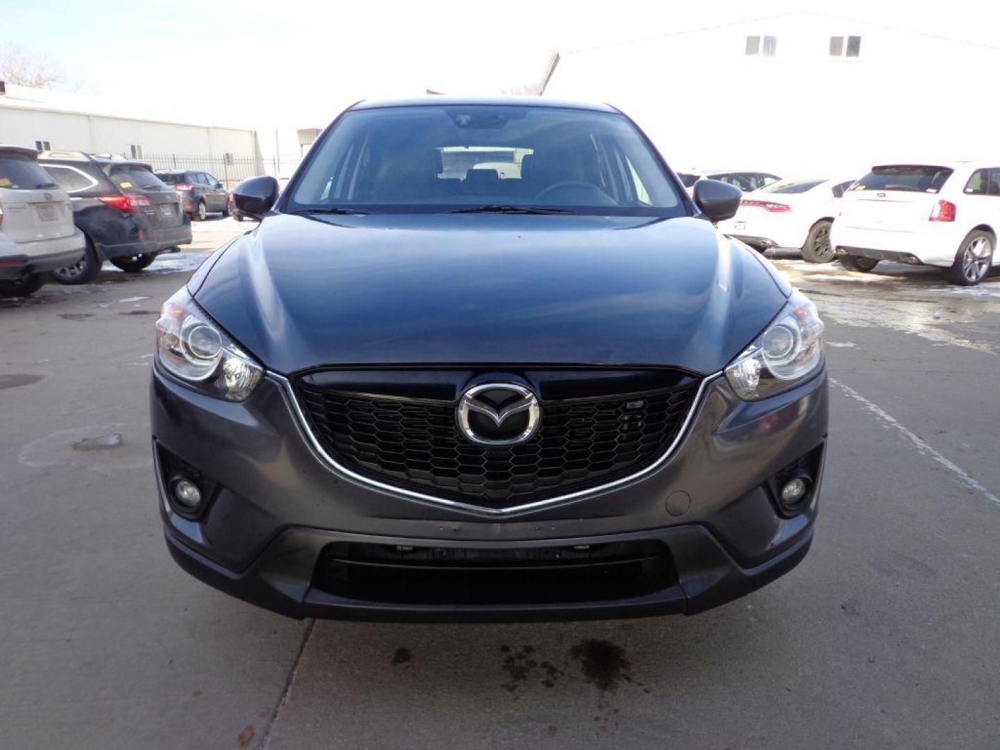 2015 GRAY MAZDA CX-5 GT (JM3KE4DY8F0) with an 2.5L engine, Automatic transmission, located at 6610 L St., Omaha, NE, 68117, (402) 731-7800, 41.212872, -96.014702 - Photo#1