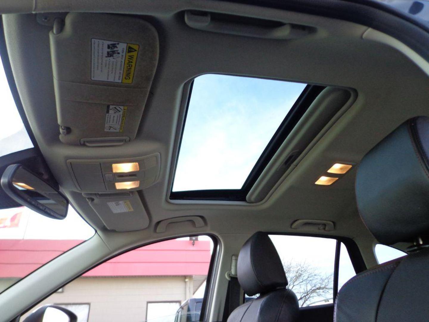 2015 GRAY MAZDA CX-5 GT (JM3KE4DY8F0) with an 2.5L engine, Automatic transmission, located at 6610 L St., Omaha, NE, 68117, (402) 731-7800, 41.212872, -96.014702 - Photo#21