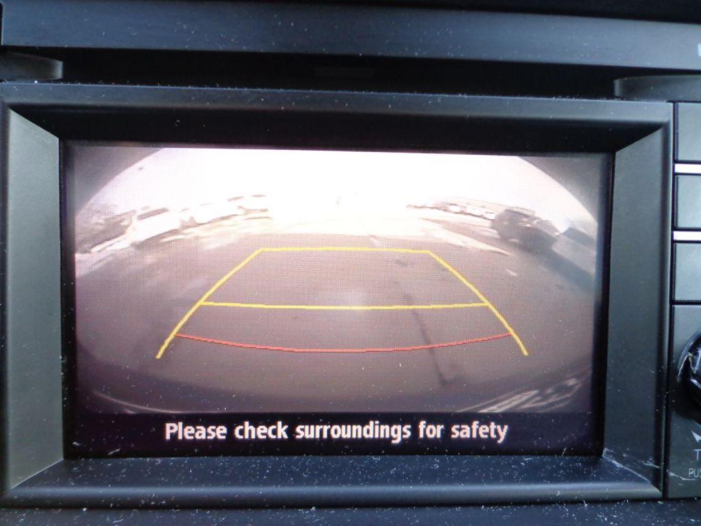 2015 GRAY MAZDA CX-5 GT (JM3KE4DY8F0) with an 2.5L engine, Automatic transmission, located at 6610 L St., Omaha, NE, 68117, (402) 731-7800, 41.212872, -96.014702 - Photo#25