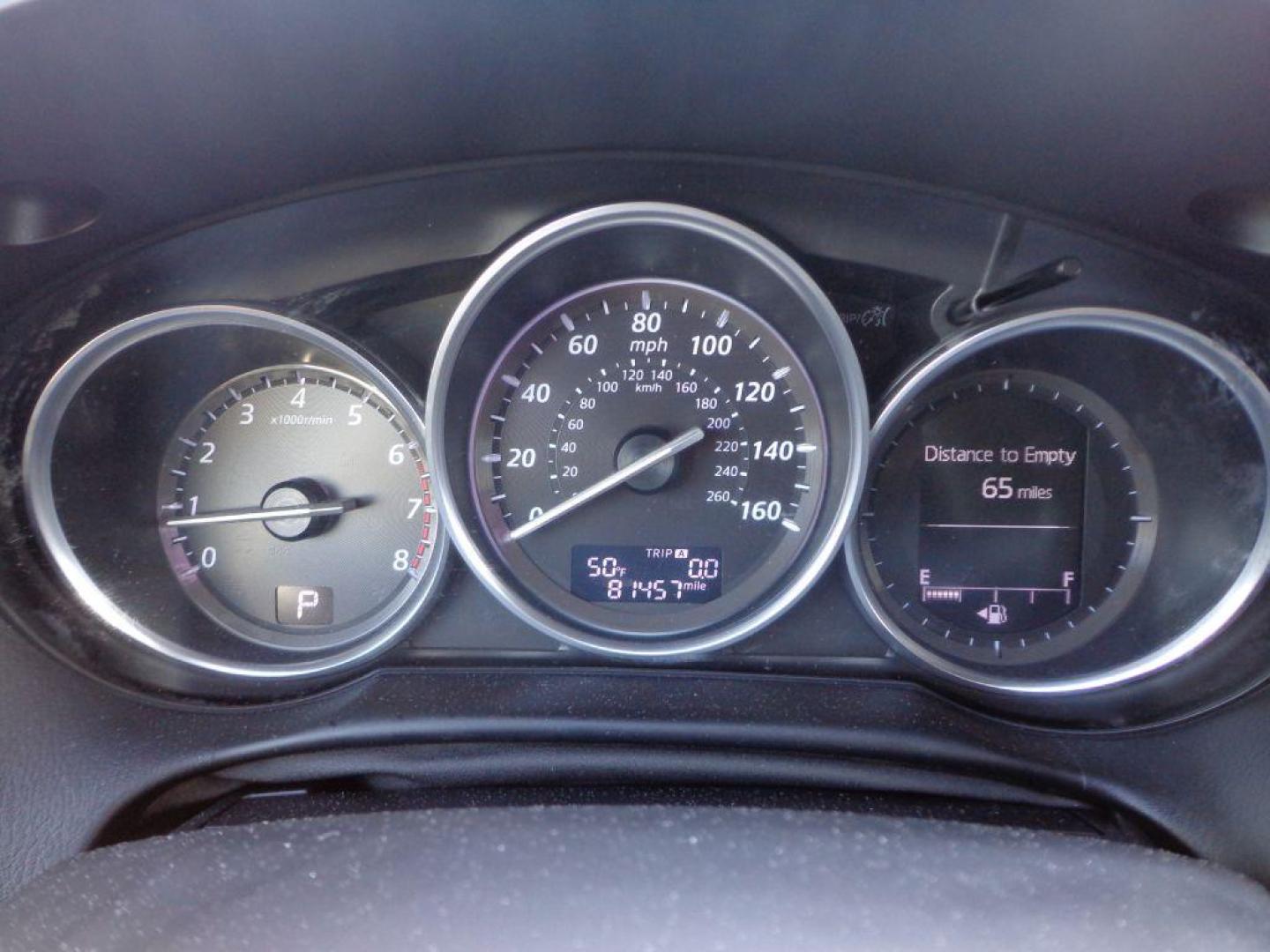 2015 GRAY MAZDA CX-5 GT (JM3KE4DY8F0) with an 2.5L engine, Automatic transmission, located at 6610 L St., Omaha, NE, 68117, (402) 731-7800, 41.212872, -96.014702 - Photo#27